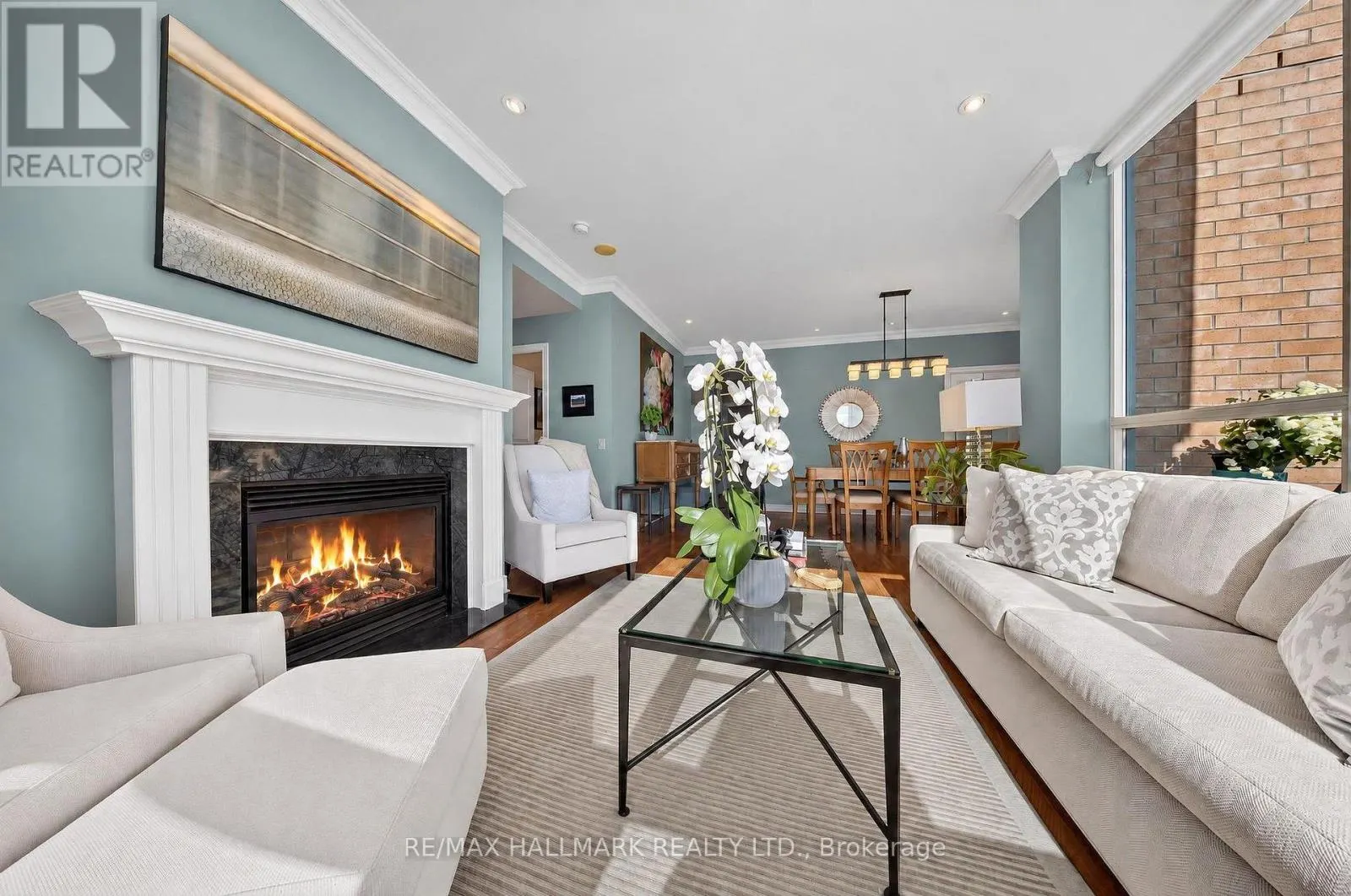 410 - 9 BOARDWALK DRIVE