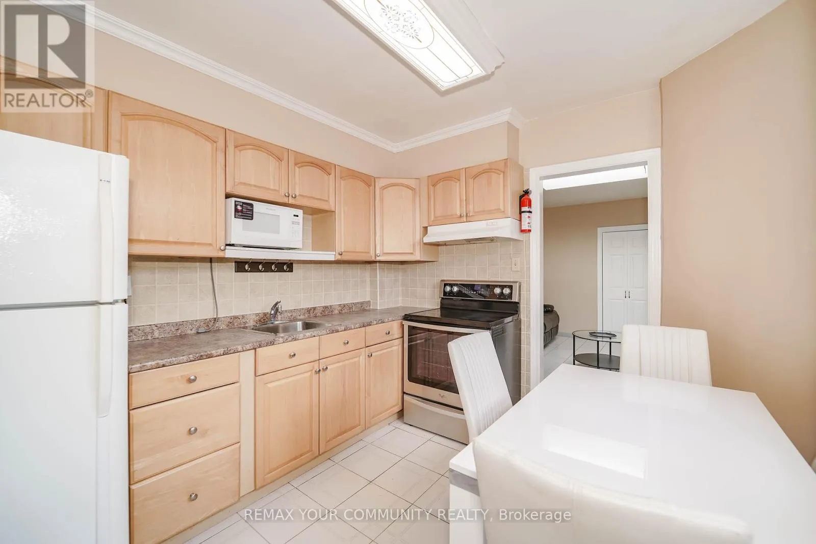 ROOM 2 - 1378 DANFORTH AVENUE
