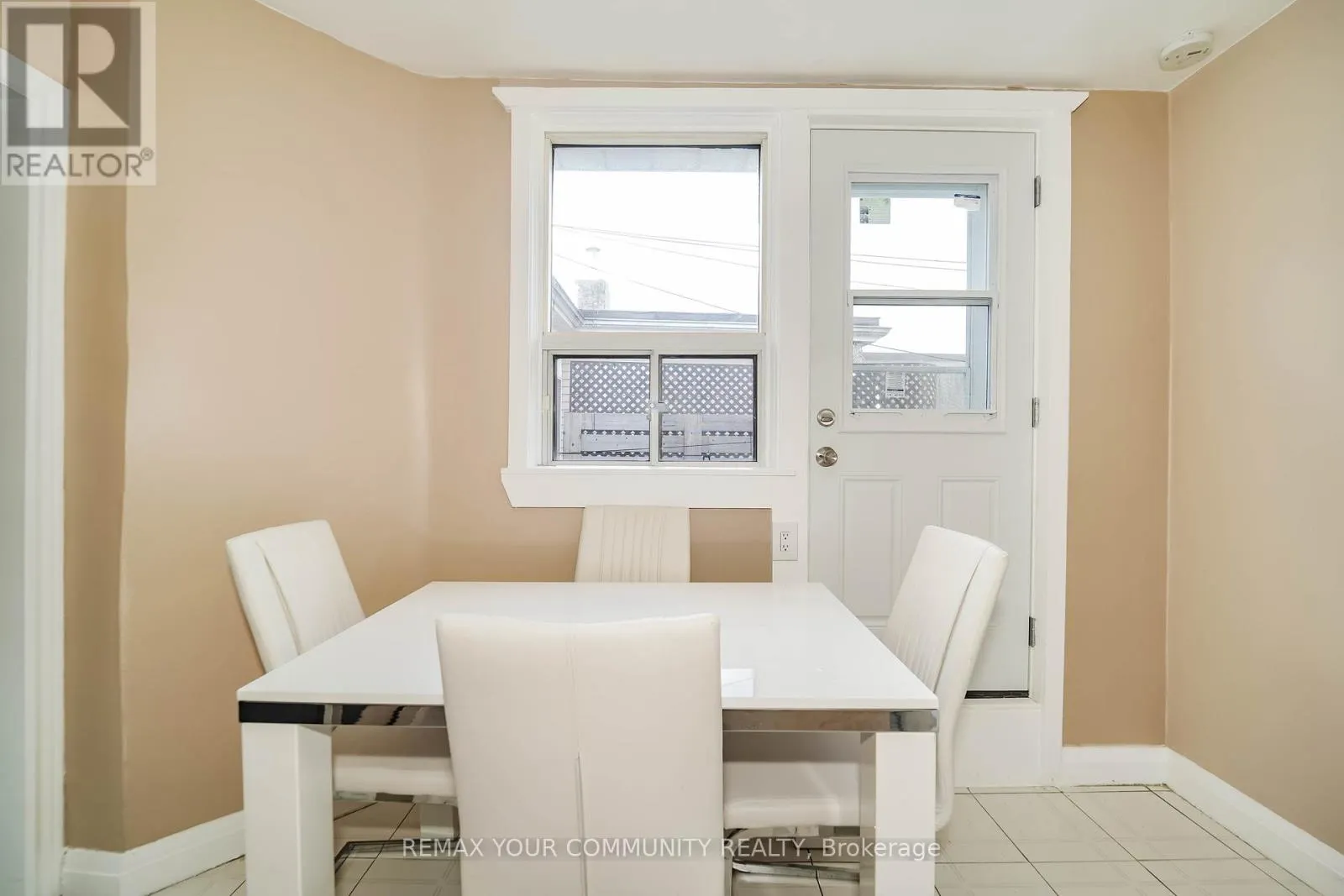 ROOM 2 - 1378 DANFORTH AVENUE