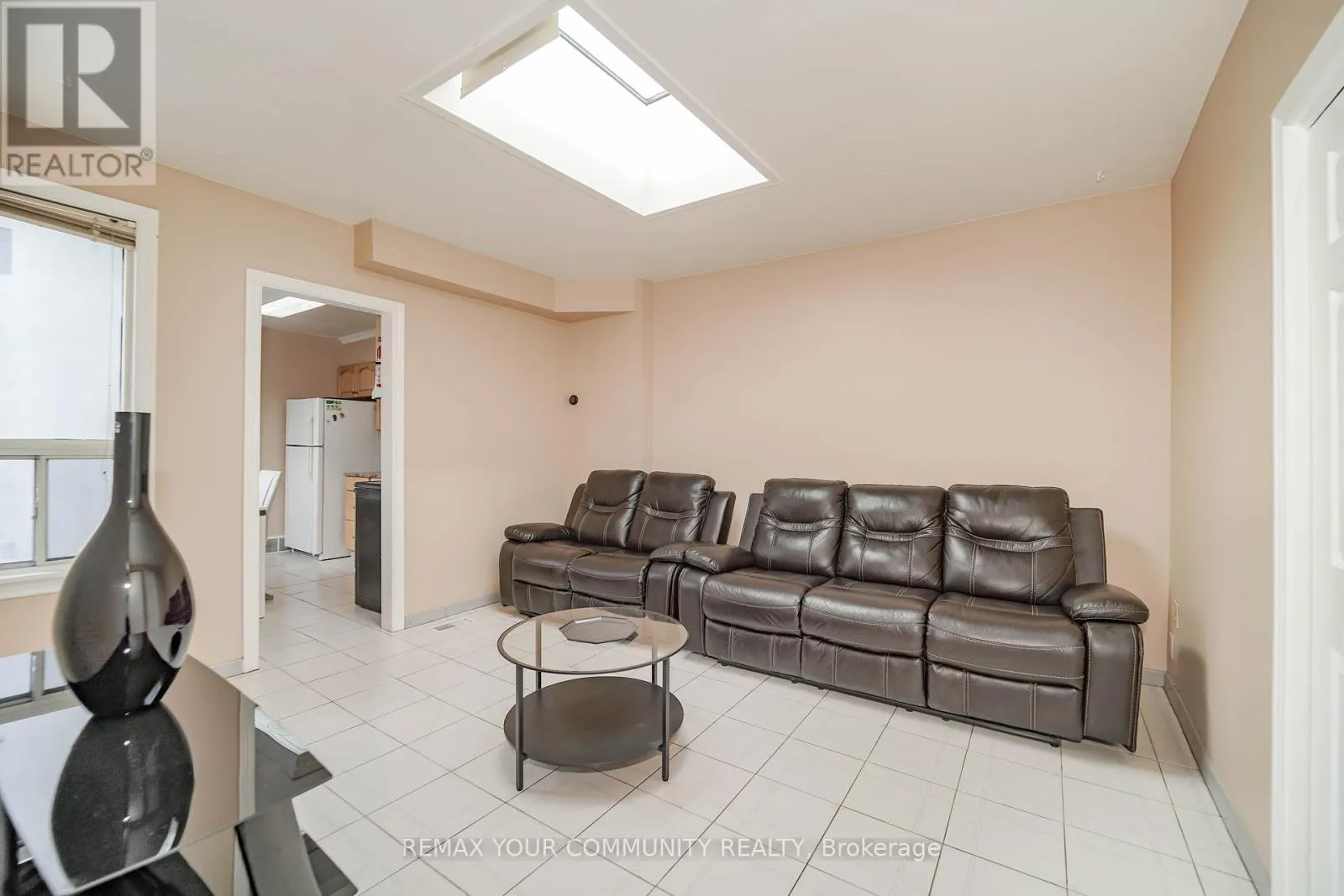 ROOM 2 - 1378 DANFORTH AVENUE