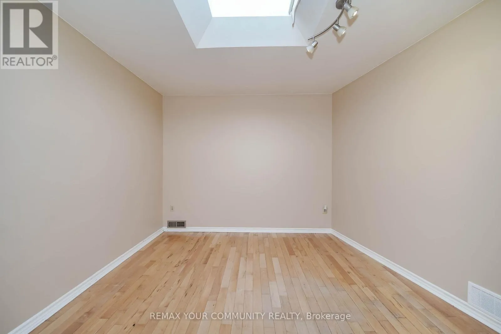 ROOM 2 - 1378 DANFORTH AVENUE