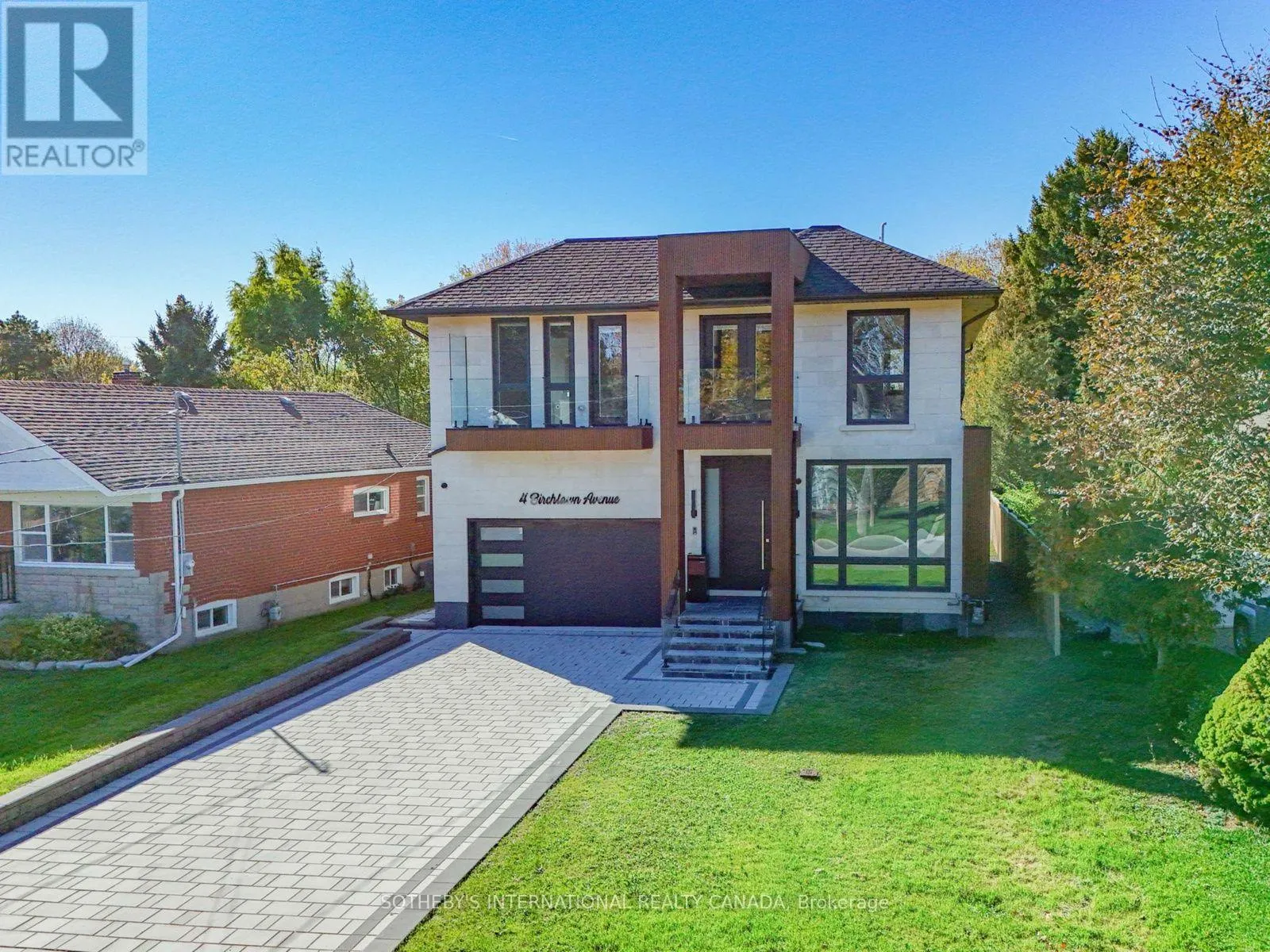 4 BIRCHLAWN AVENUE