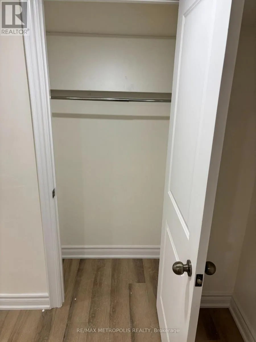 BSMT - 5 GLENAYR GATE