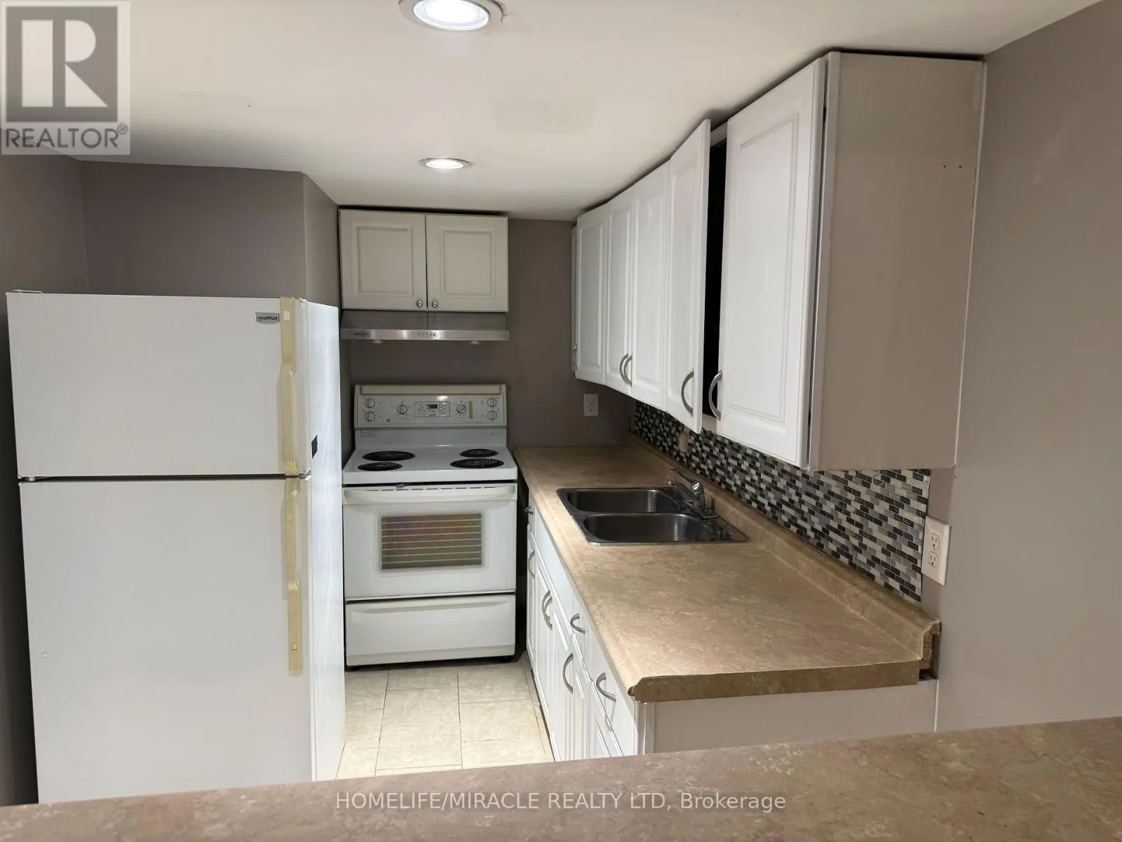 BASEMENT - 145 BARRIE AVENUE