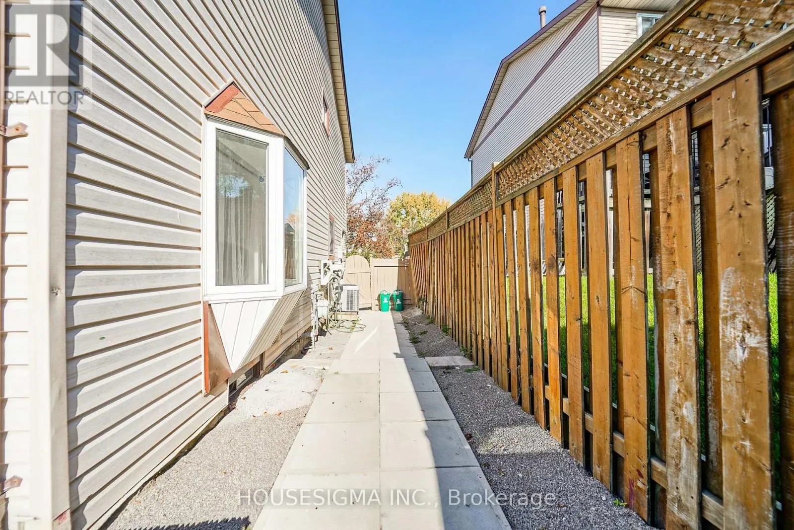 1167 SOUTHDALE AVENUE