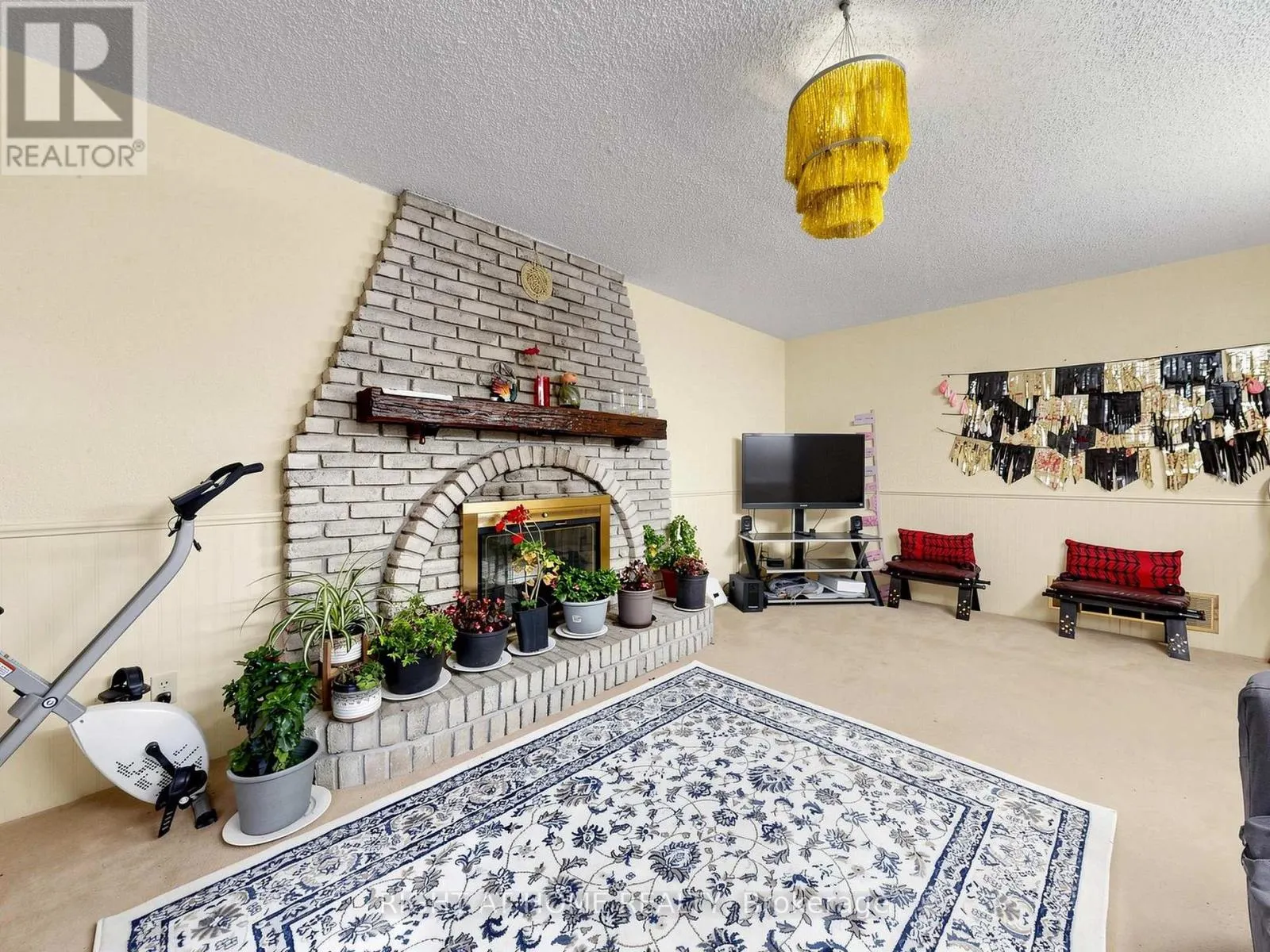 148 MEADOWVALE ROAD