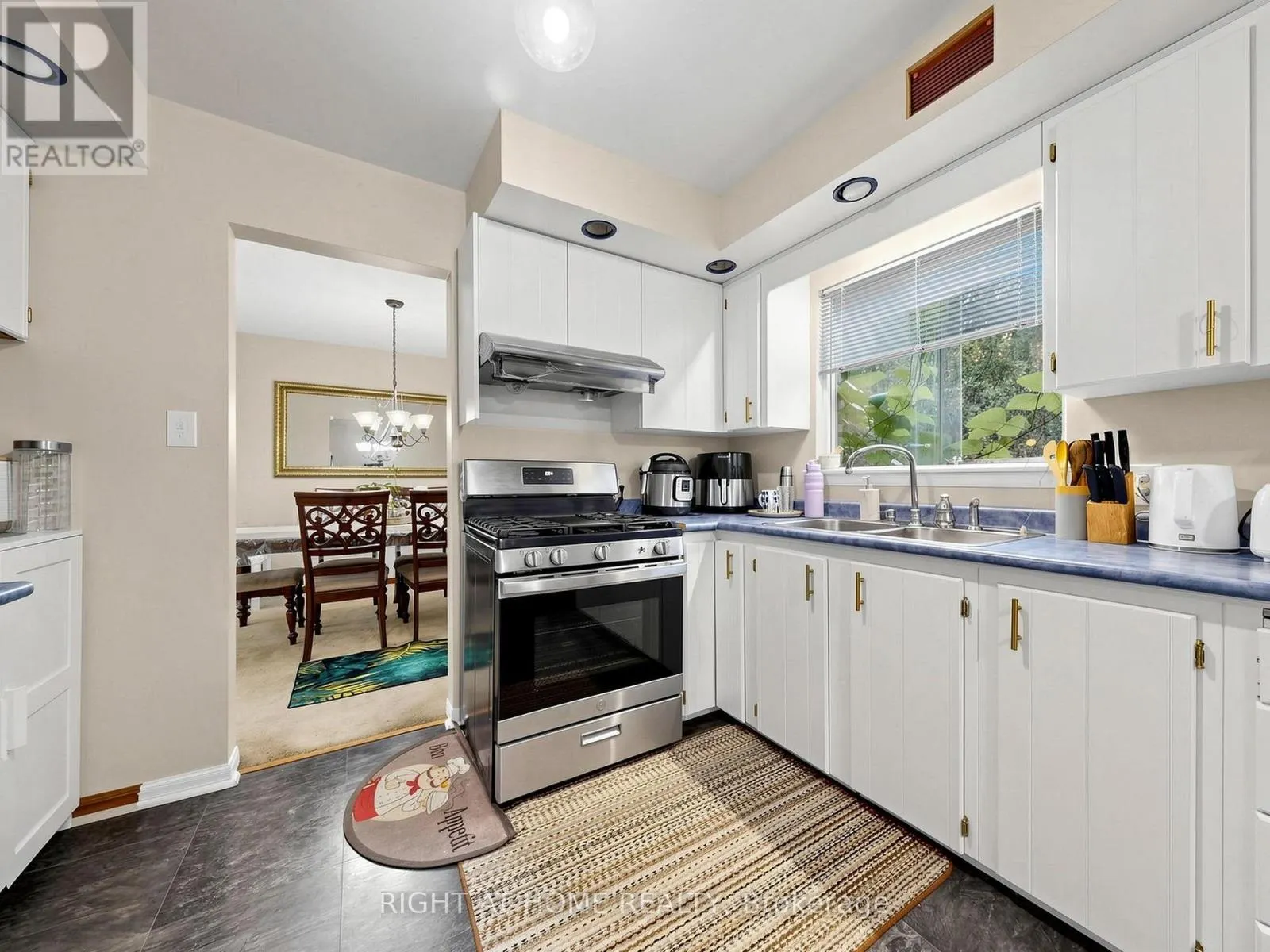 148 MEADOWVALE ROAD