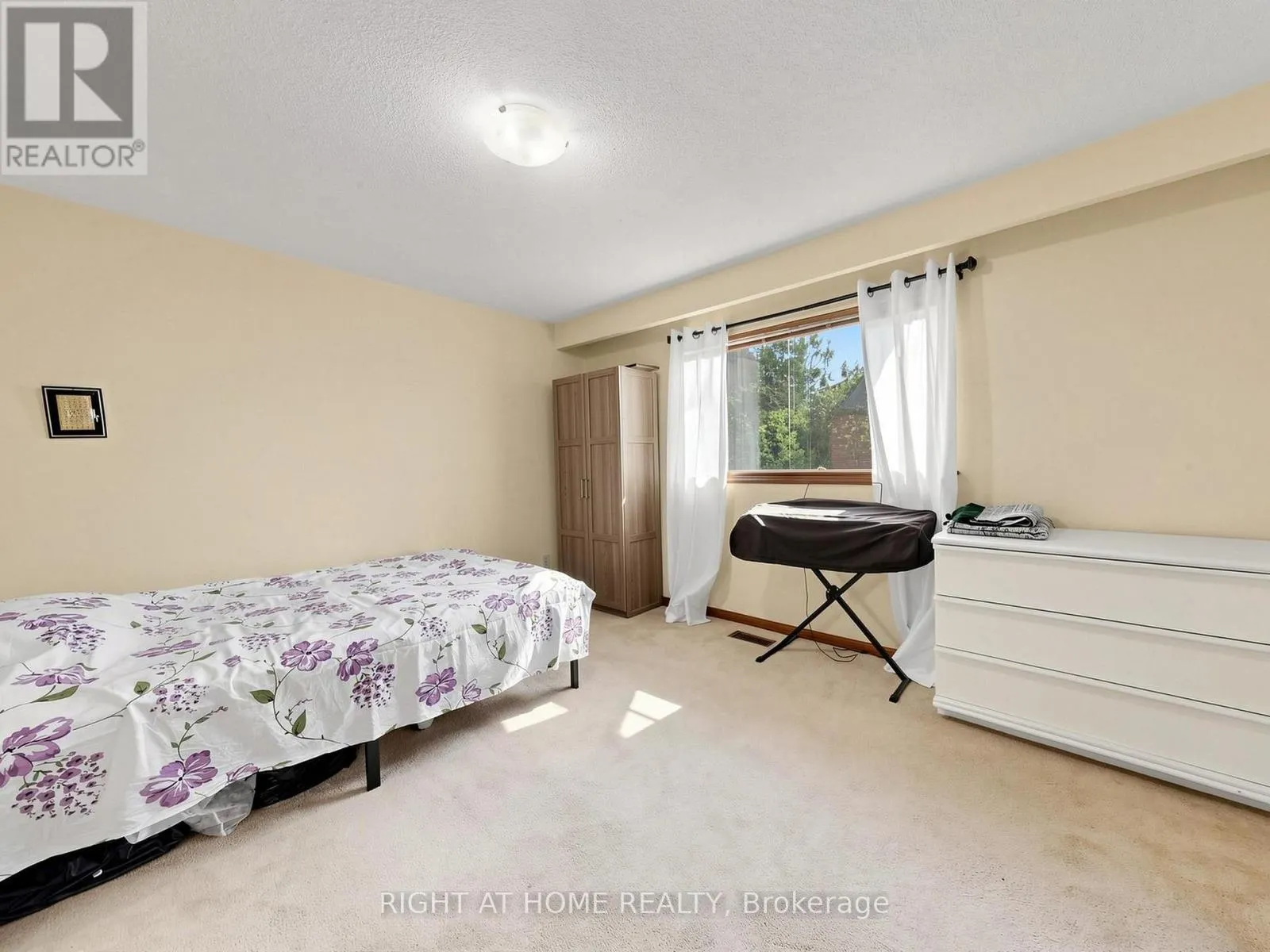 148 MEADOWVALE ROAD