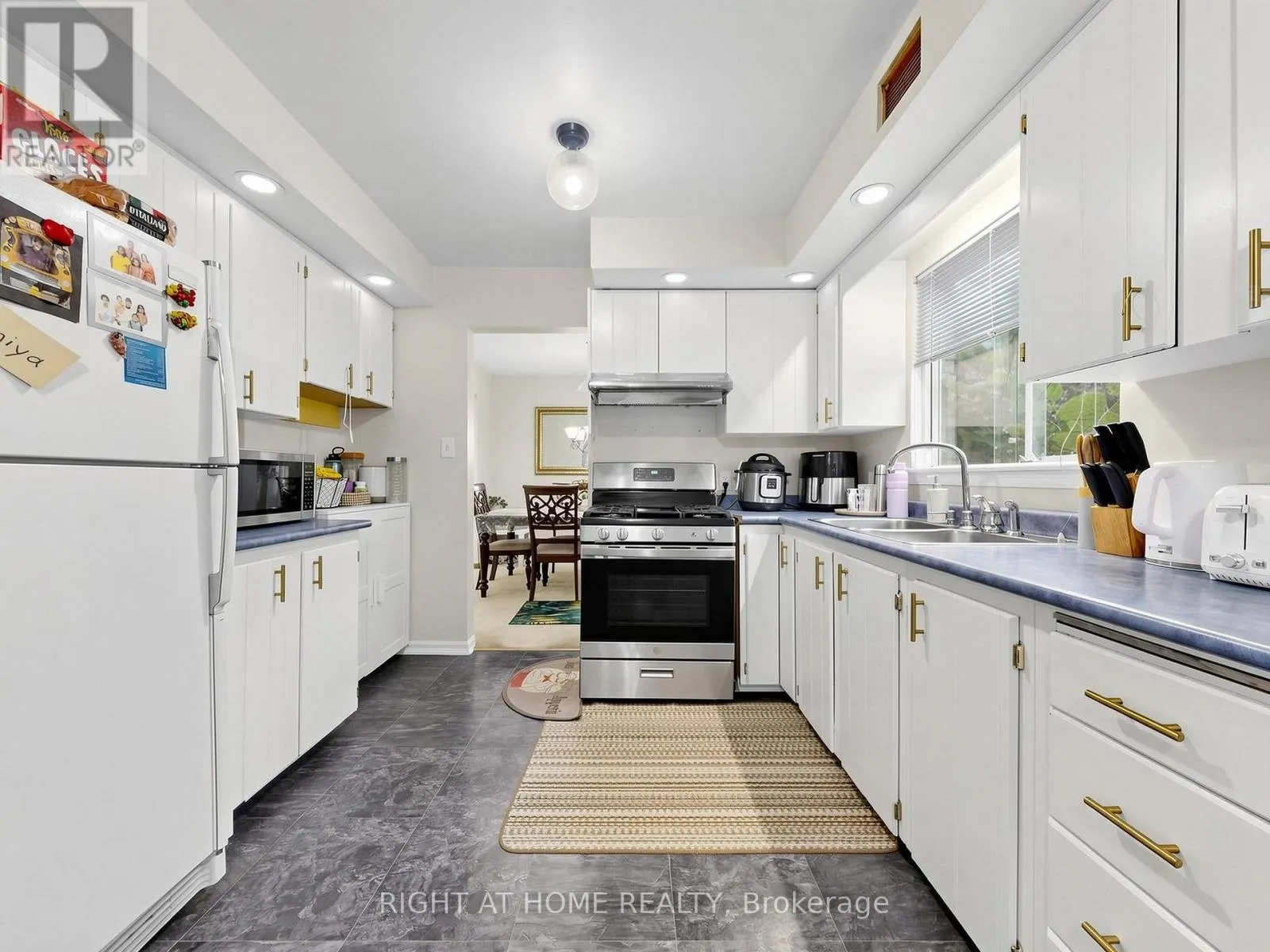 148 MEADOWVALE ROAD