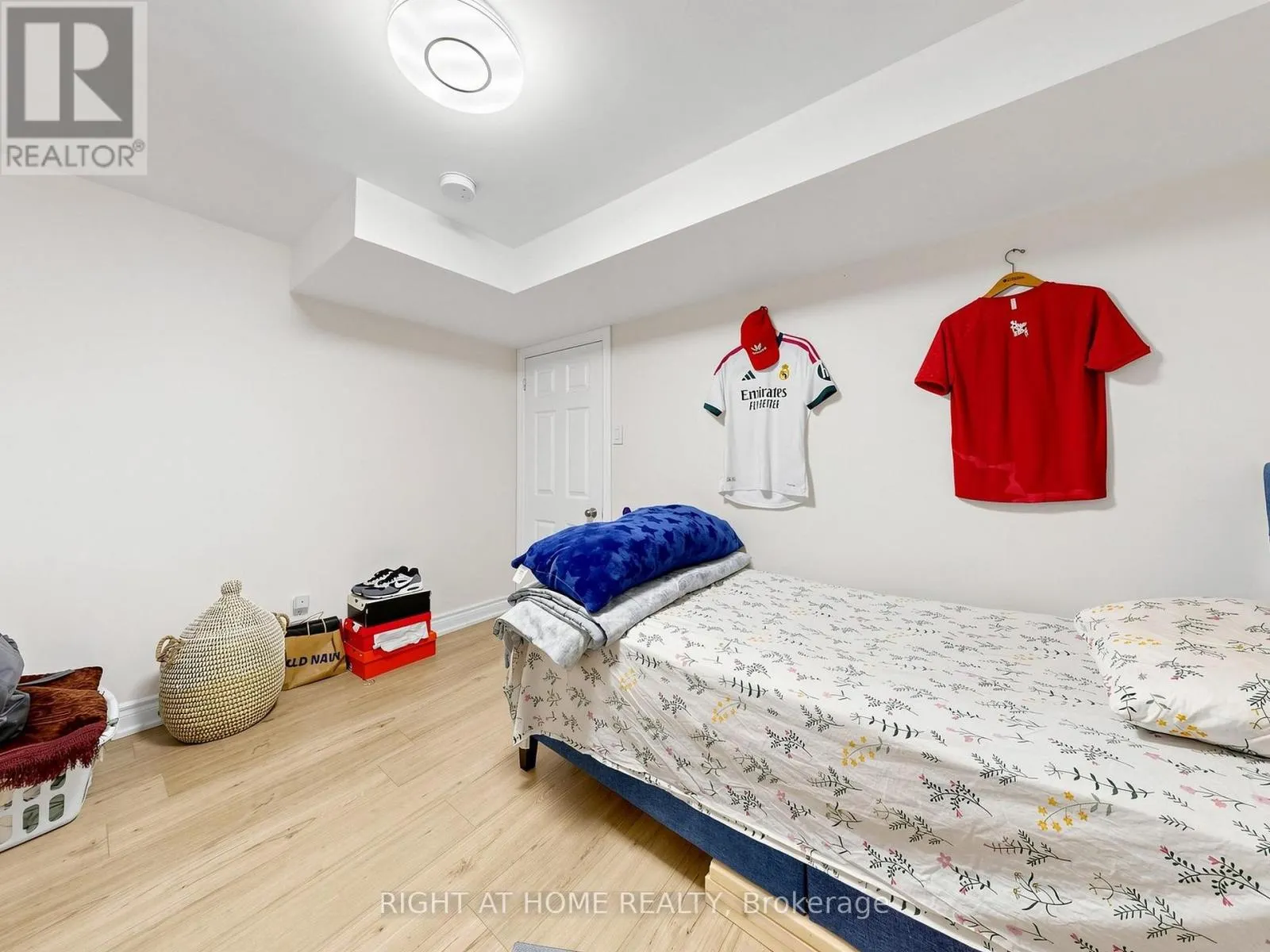 148 MEADOWVALE ROAD