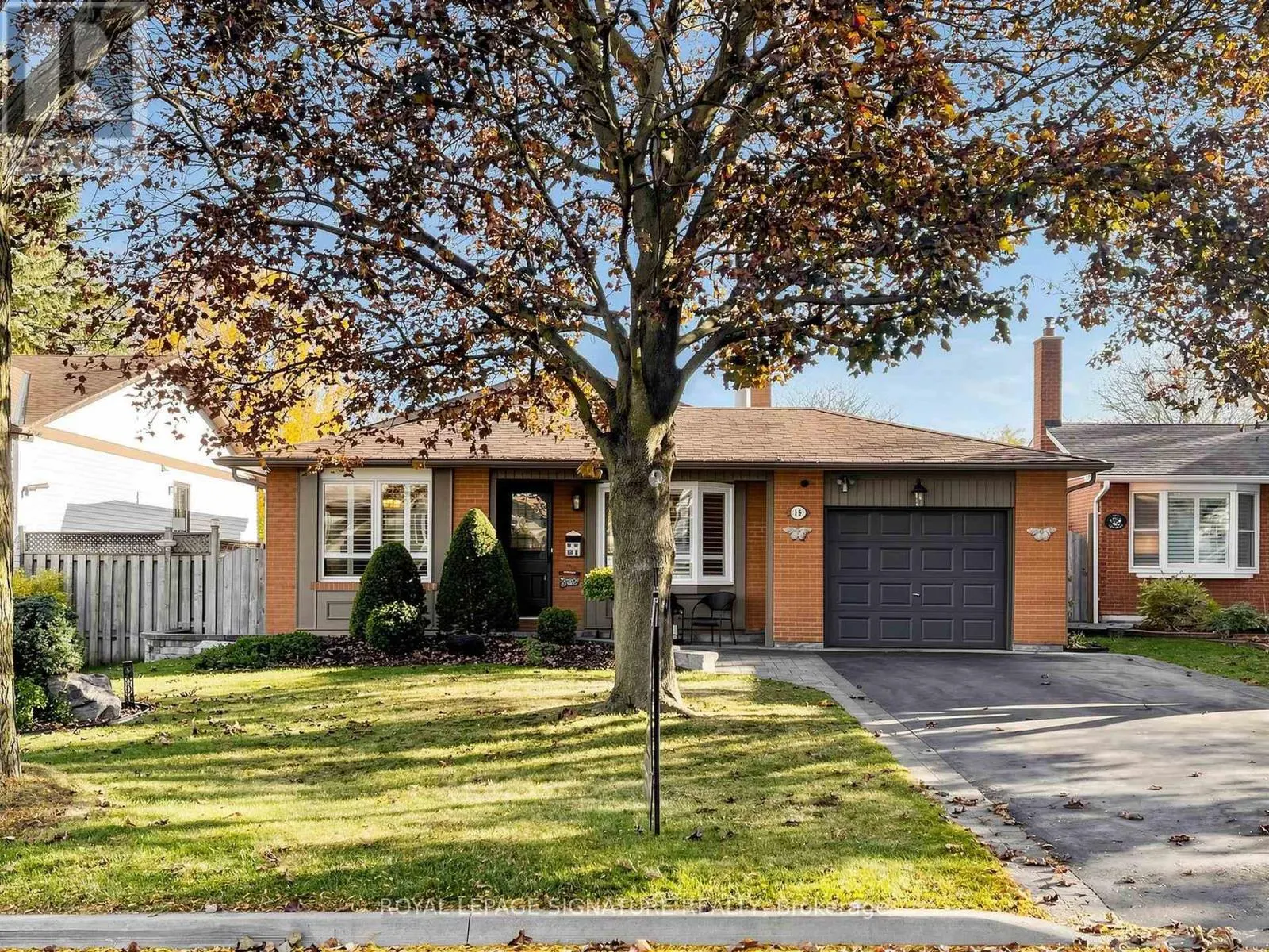 15 GUTHRIE CRESCENT