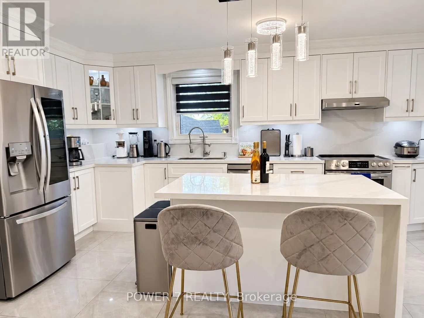 3 BRANTWOOD DRIVE