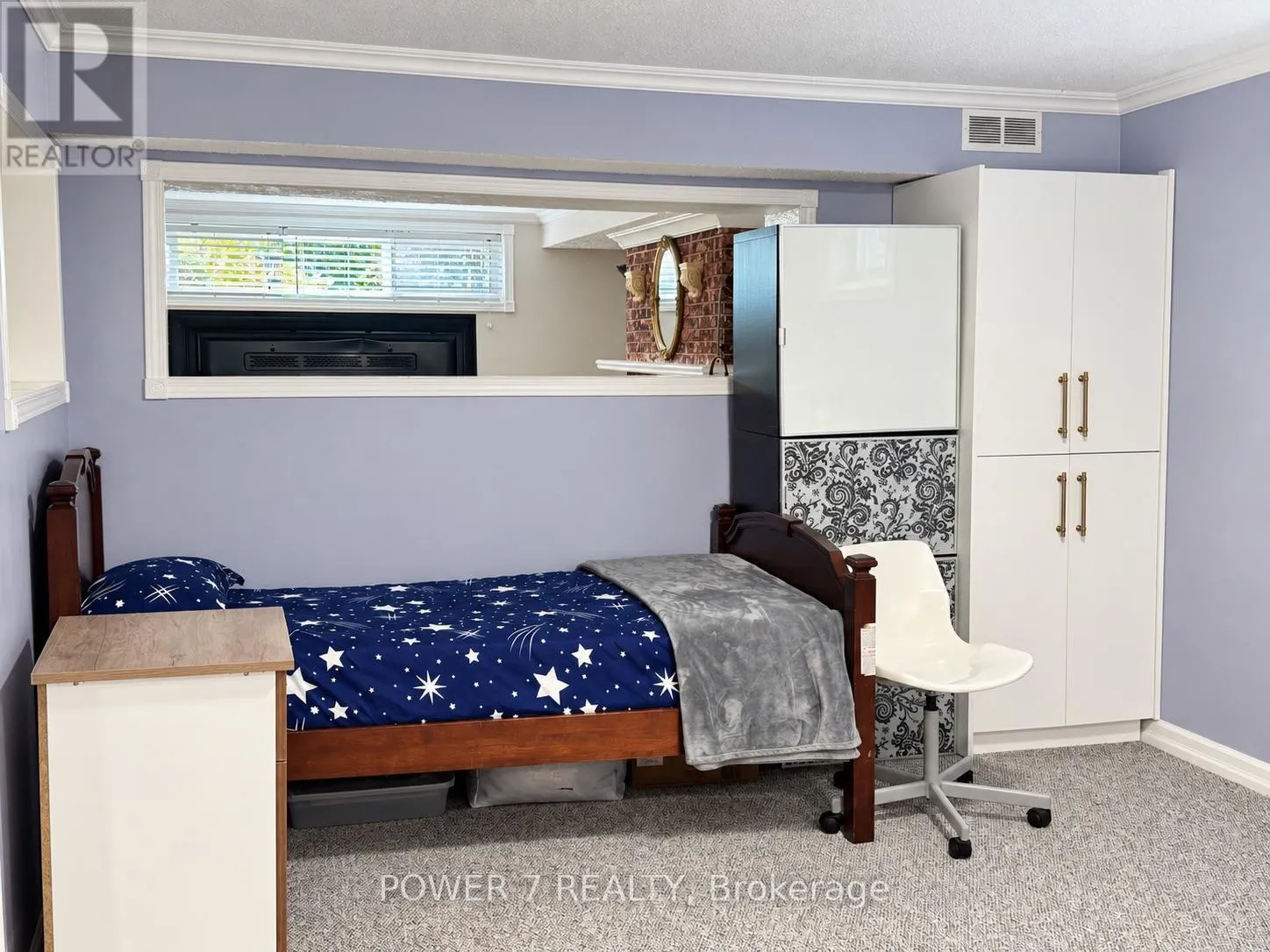 3 BRANTWOOD DRIVE