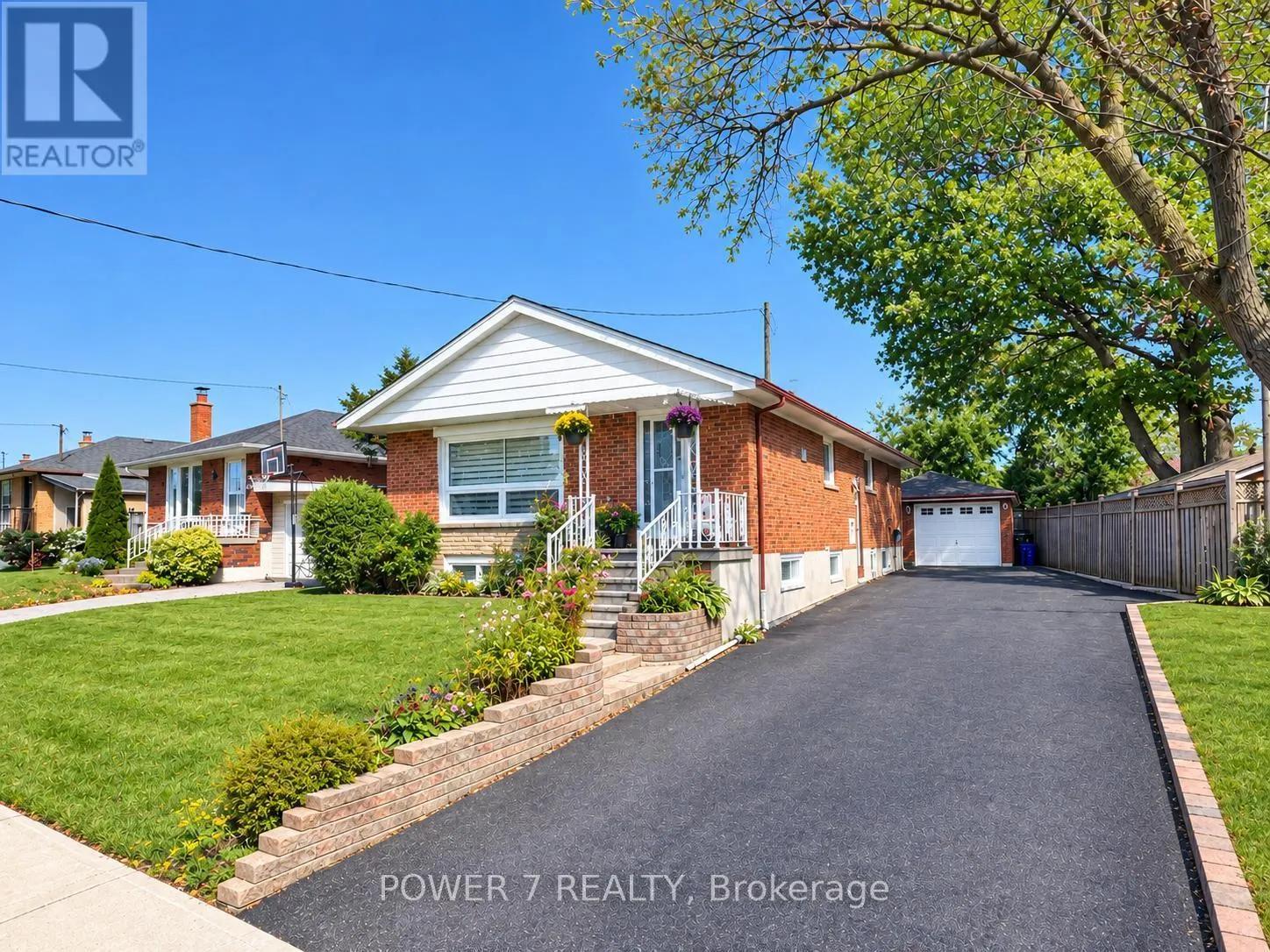 3 BRANTWOOD DRIVE