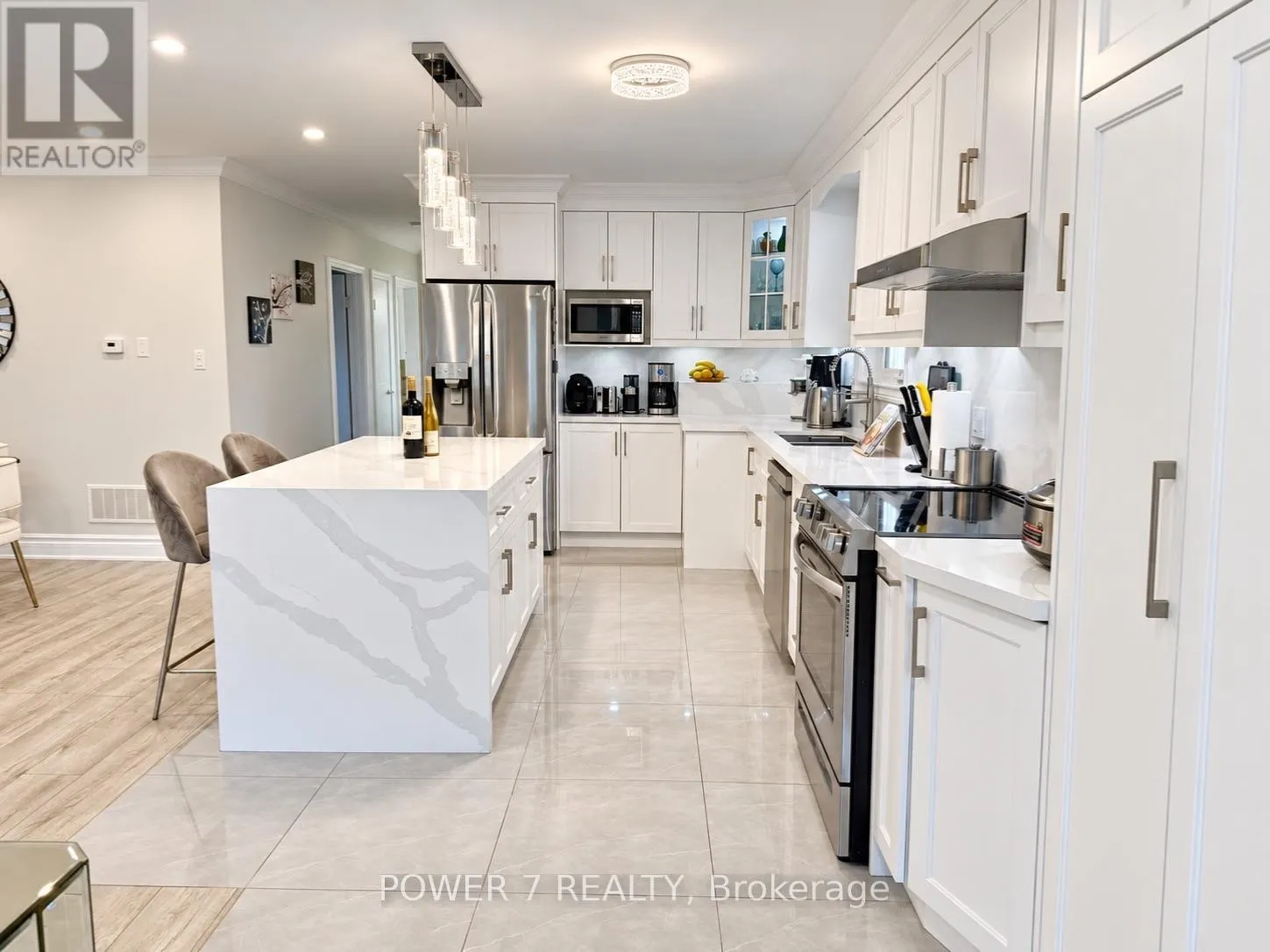 3 BRANTWOOD DRIVE