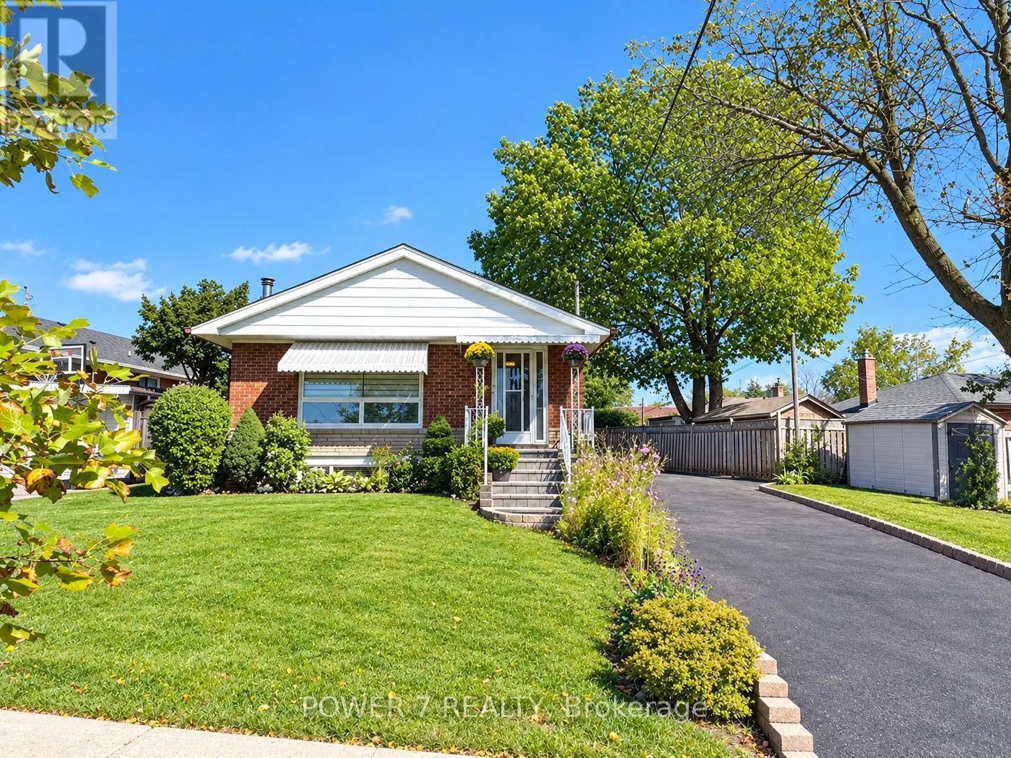 3 BRANTWOOD DRIVE