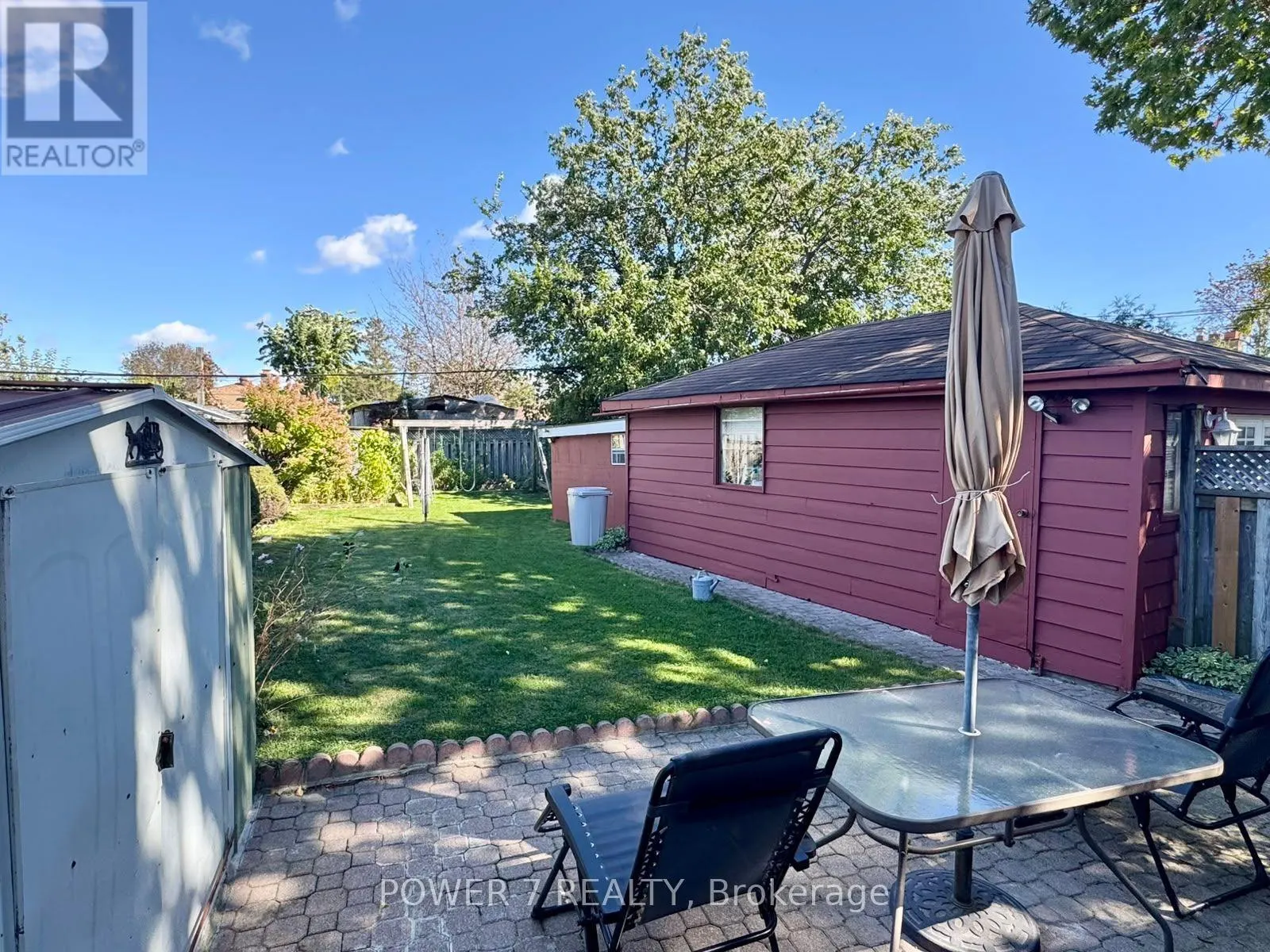 3 BRANTWOOD DRIVE