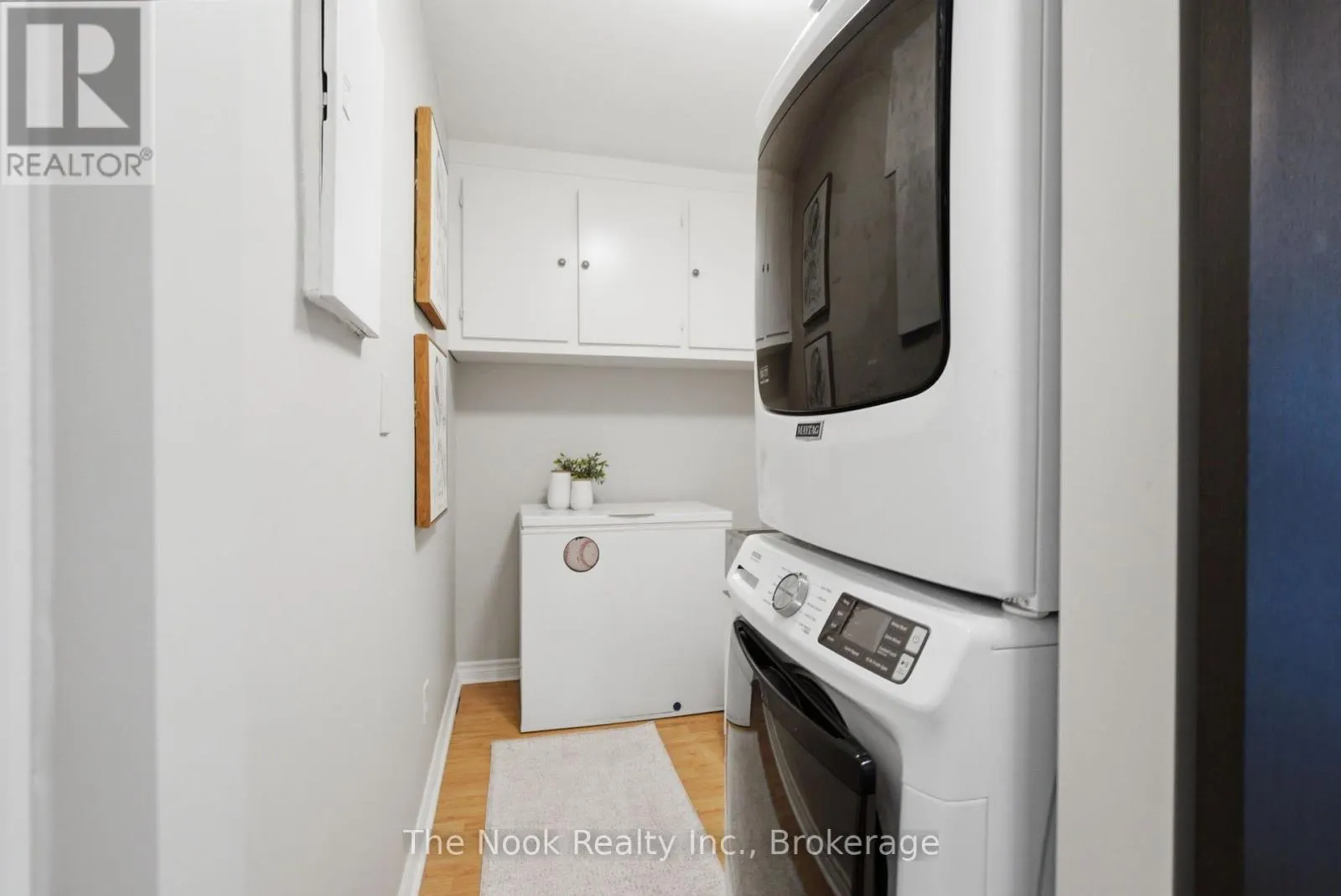 1-3 - 540 MARY STREET E #1-3