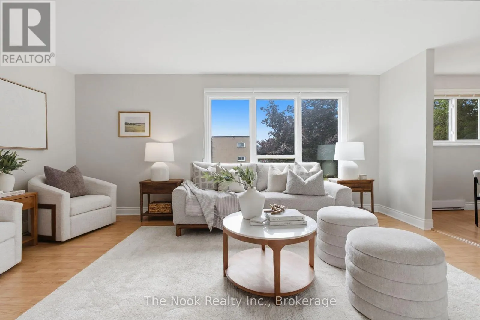 1-3 - 540 MARY STREET E #1-3