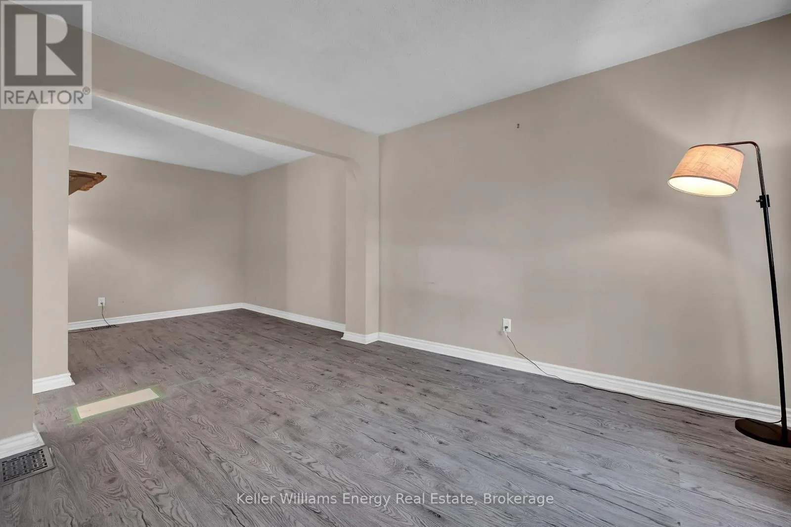 227 MARQUETTE AVENUE