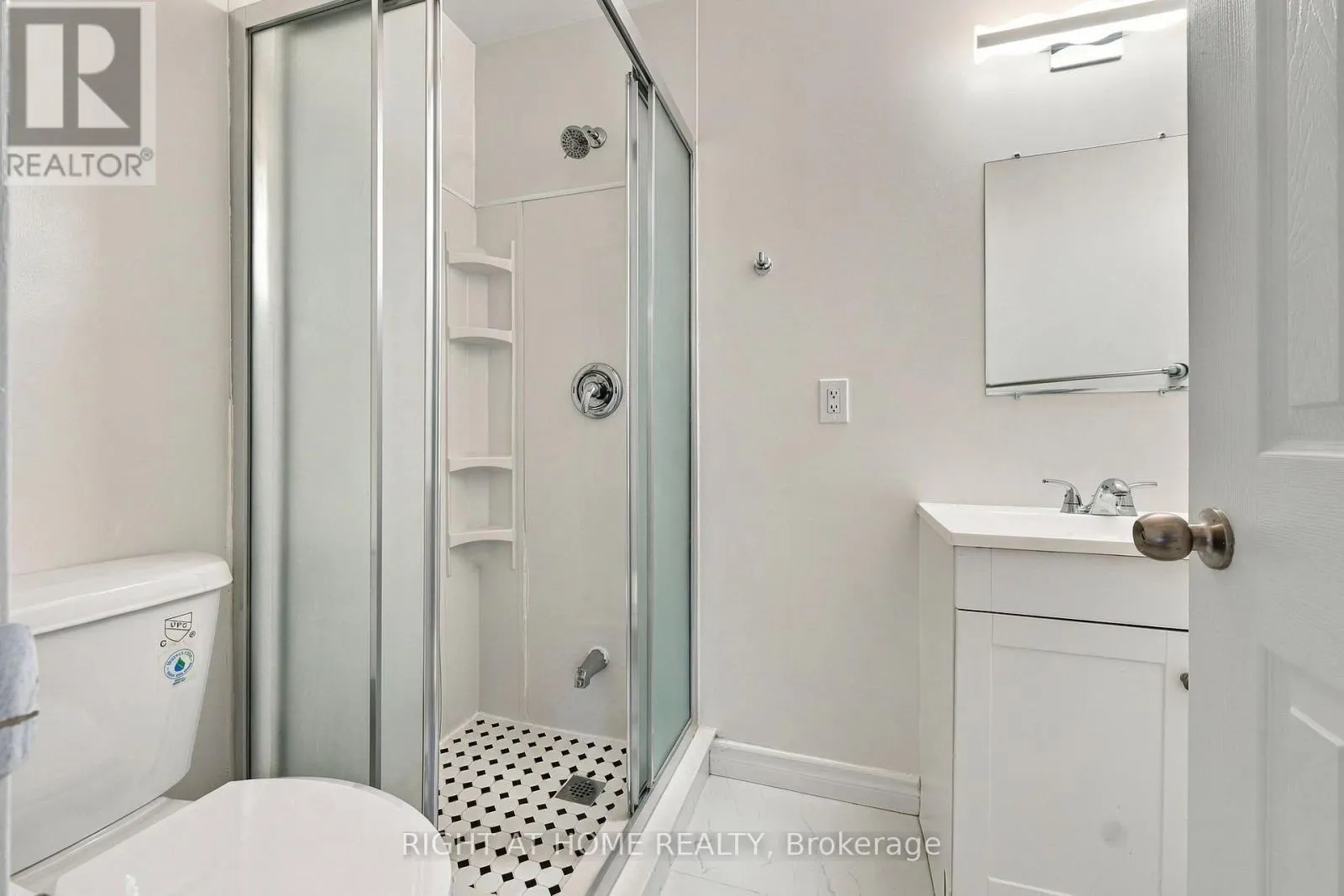 1517 OXFORD STREET