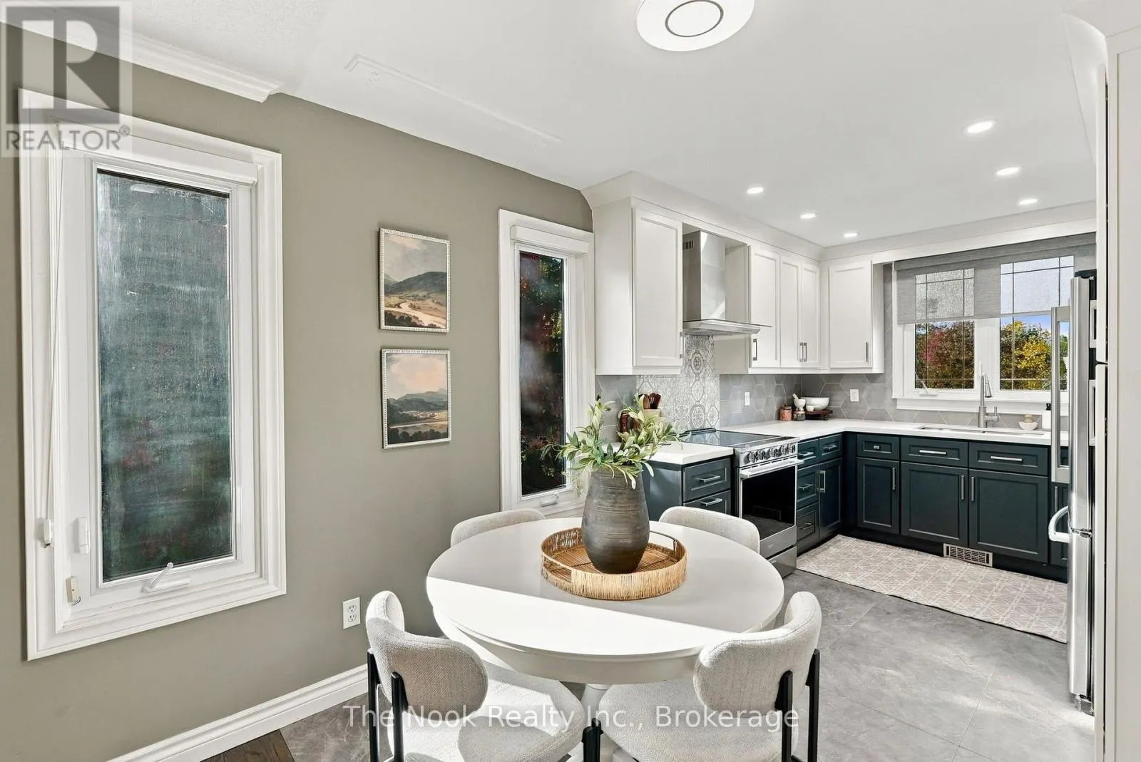 1 INGLEWOOD PLACE