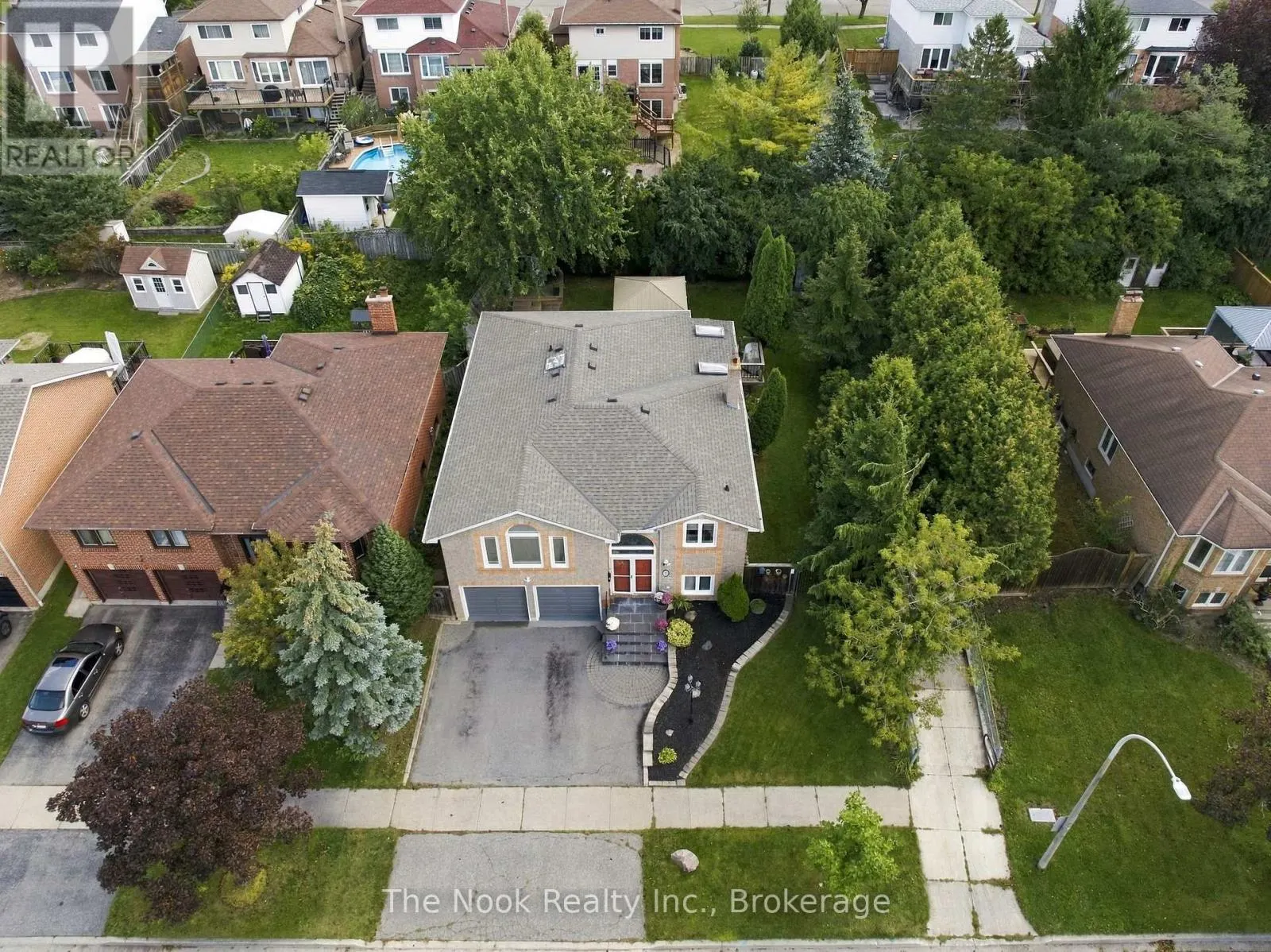 1 INGLEWOOD PLACE