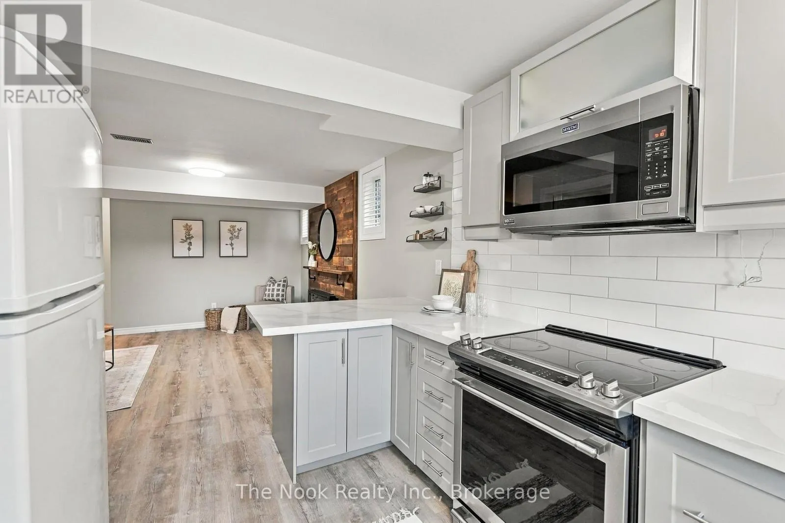 1 INGLEWOOD PLACE