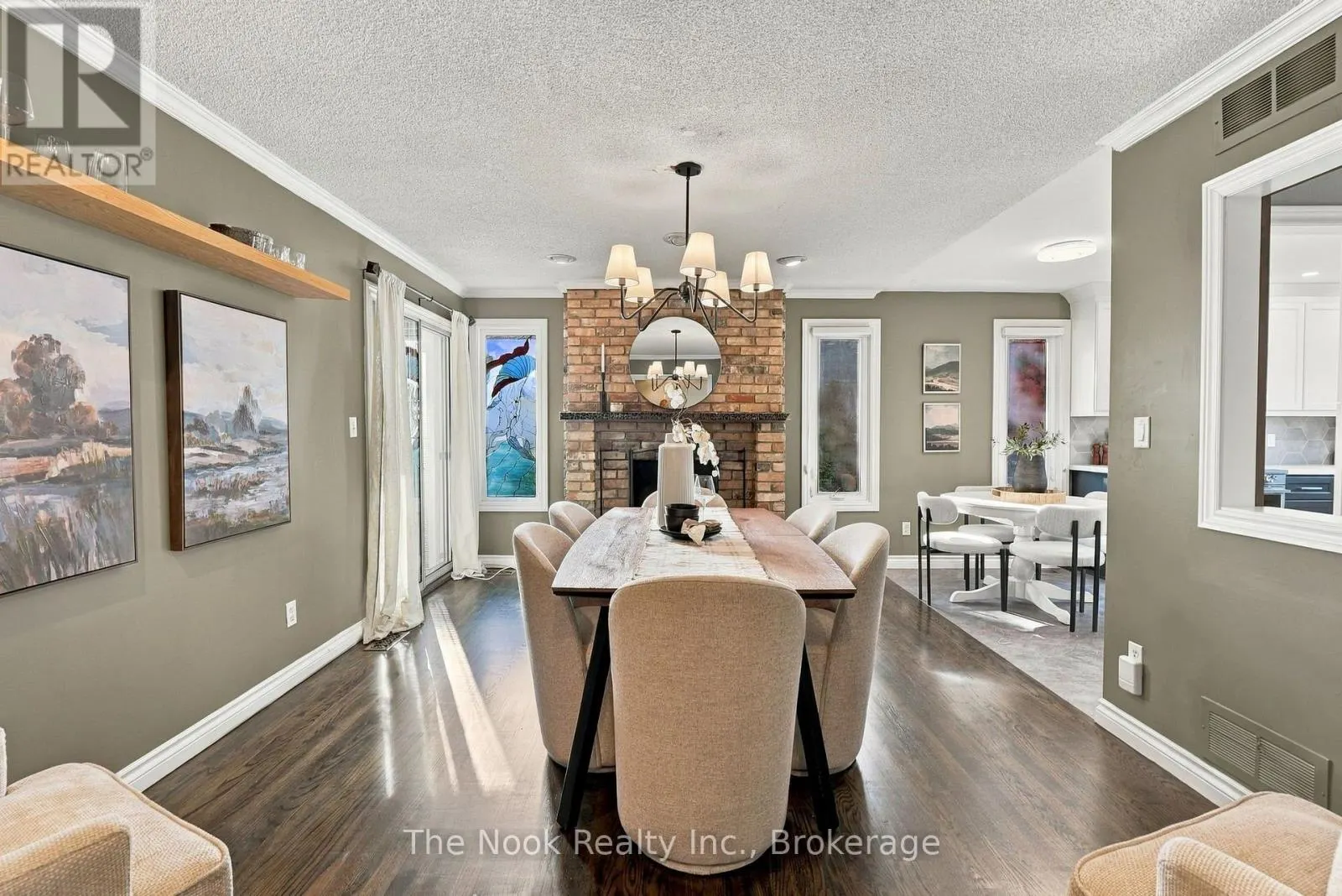 1 INGLEWOOD PLACE