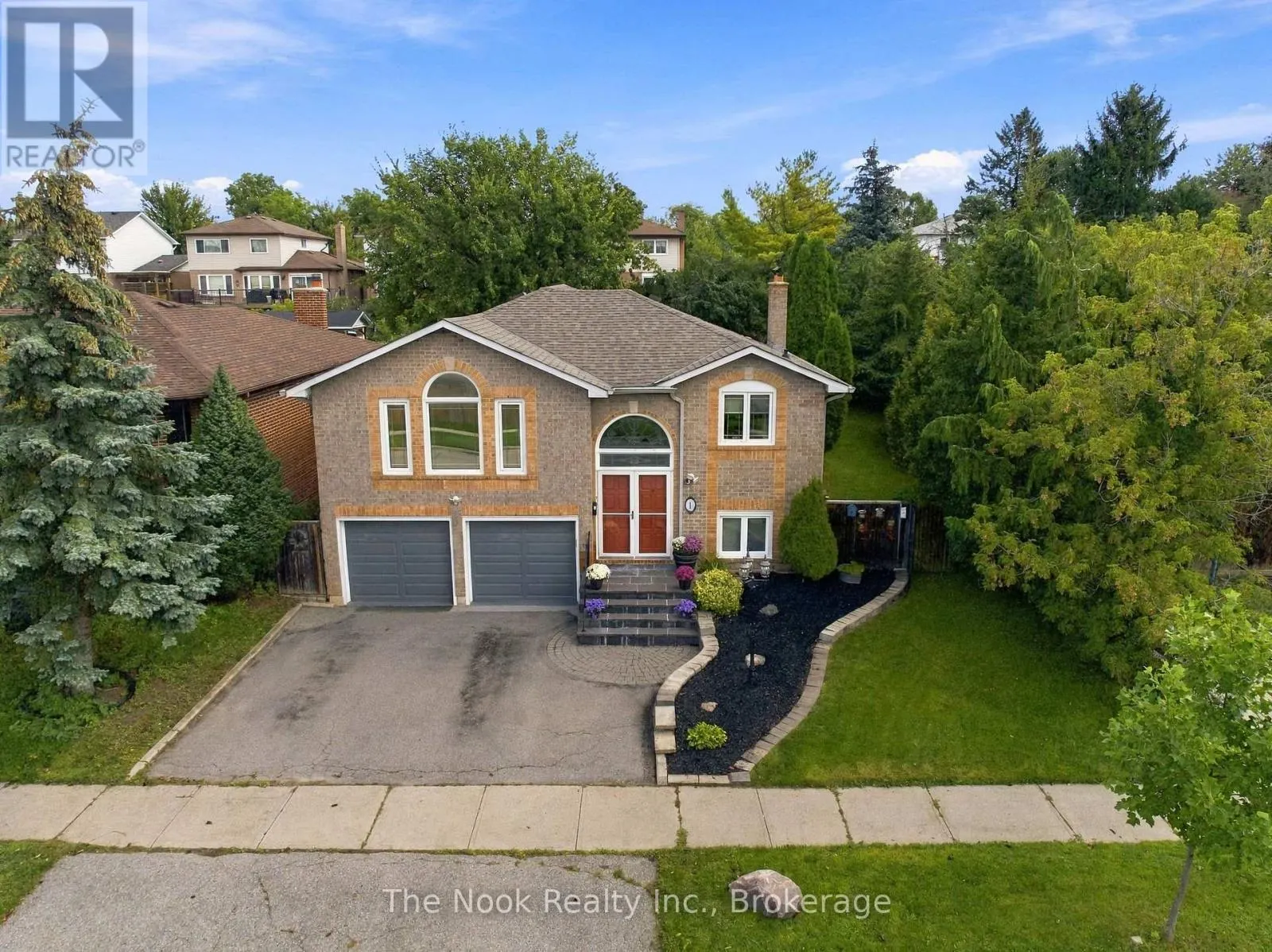 1 INGLEWOOD PLACE