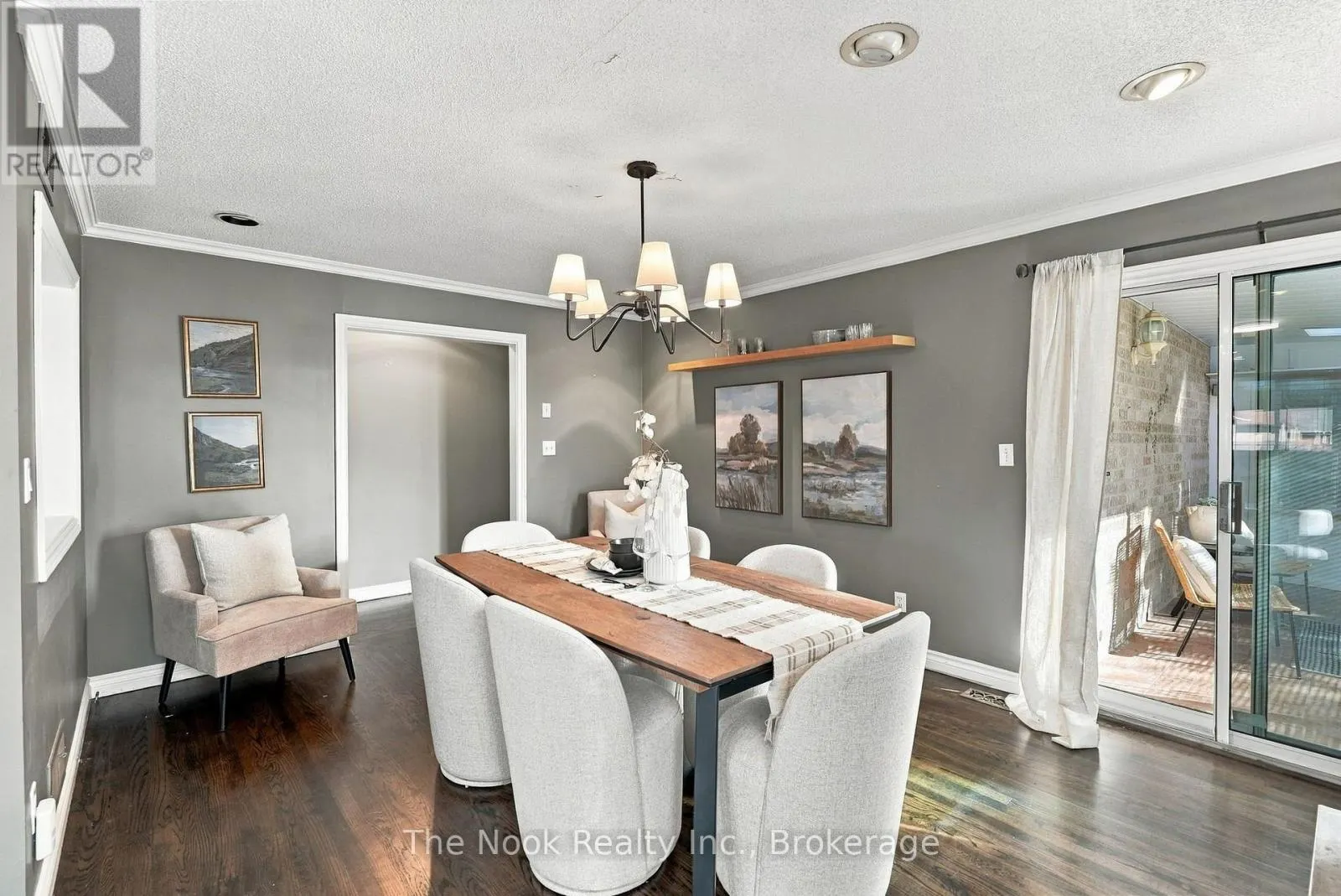 1 INGLEWOOD PLACE