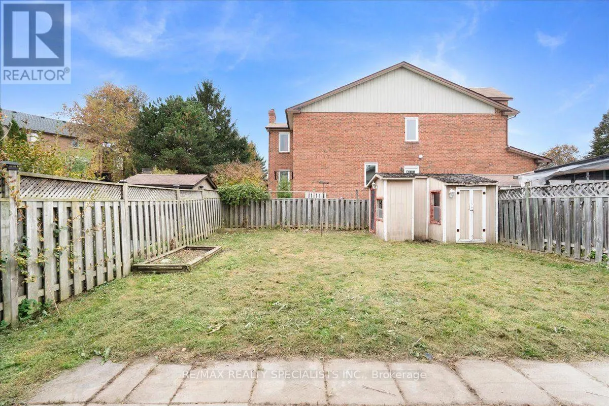 1610 RAWLINGS DRIVE