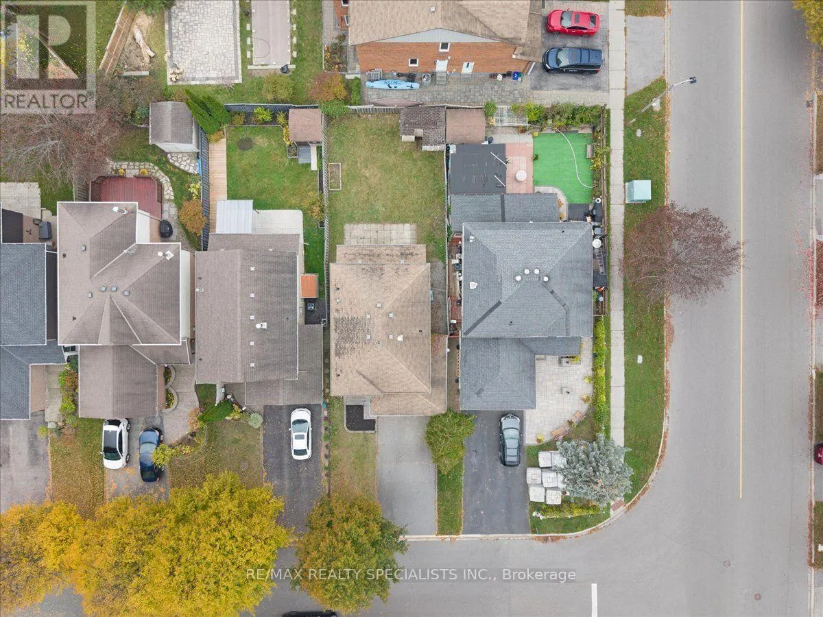 1610 RAWLINGS DRIVE
