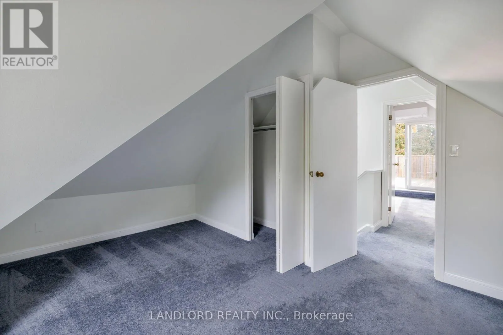 39 RIVERDALE AVENUE