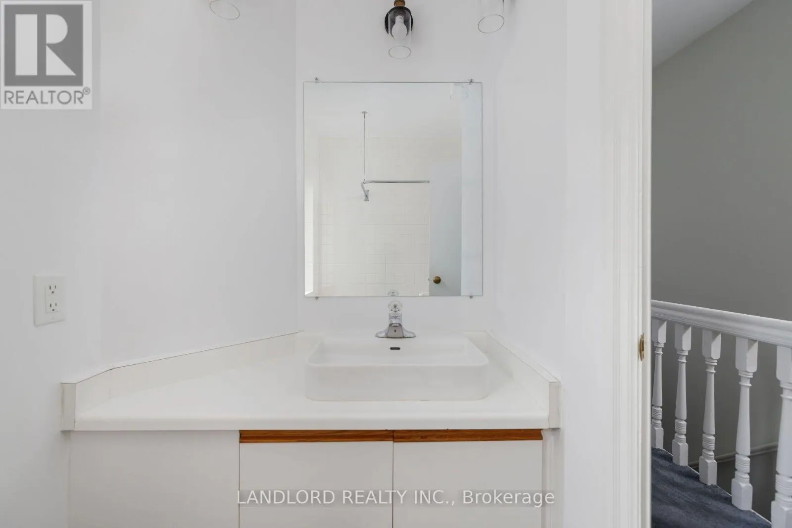 39 RIVERDALE AVENUE