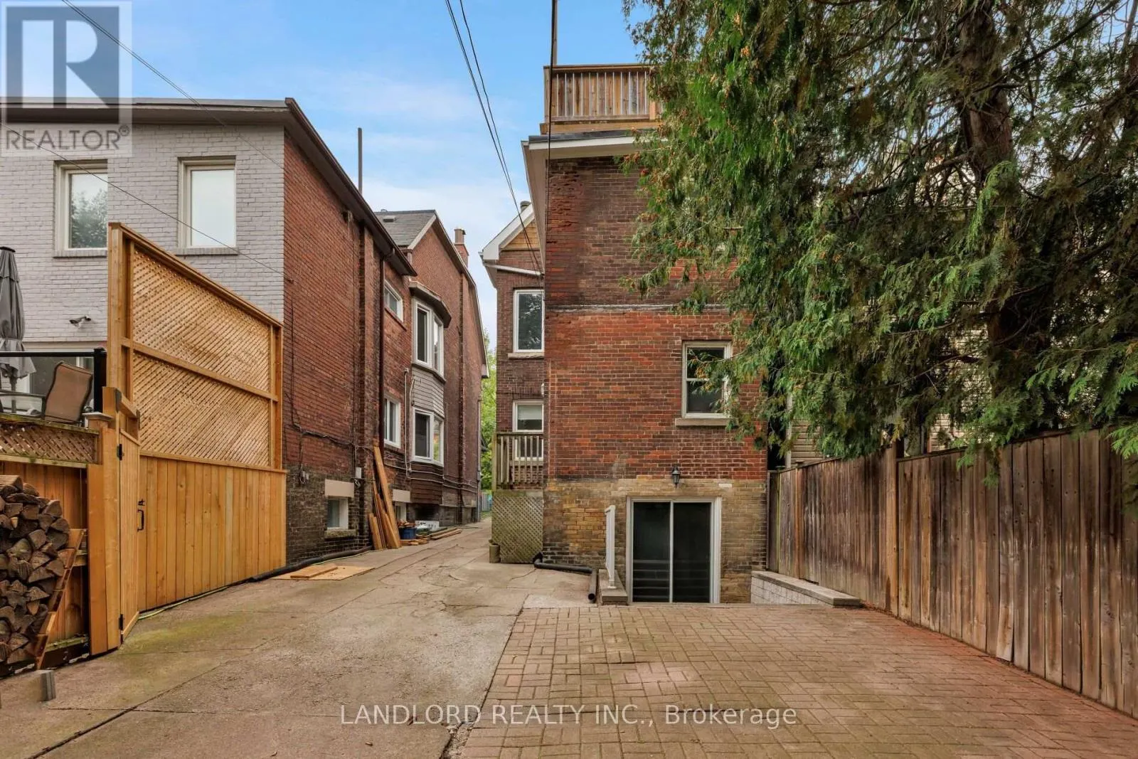 39 RIVERDALE AVENUE