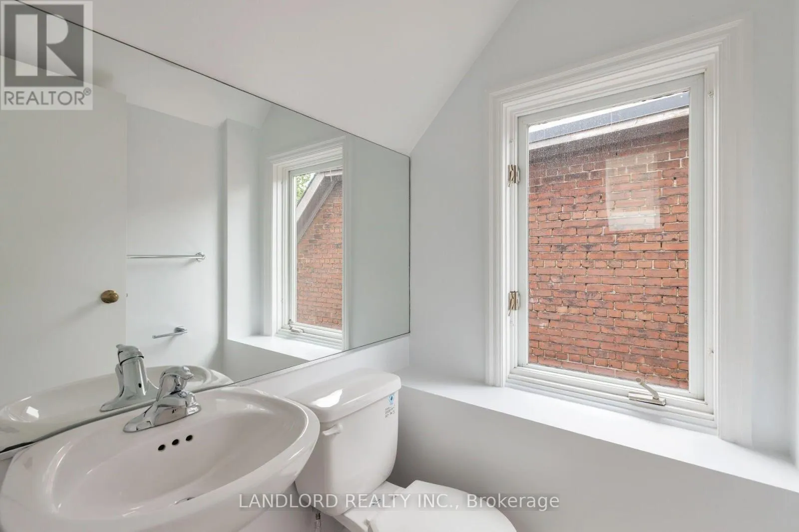 39 RIVERDALE AVENUE