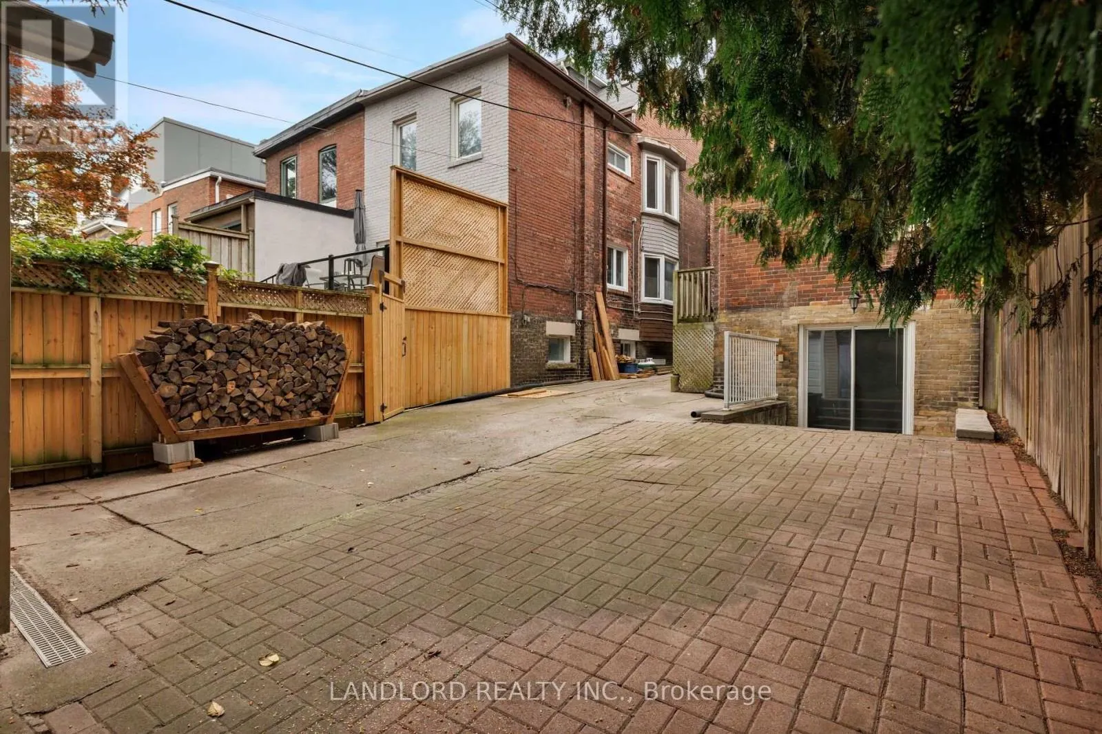 39 RIVERDALE AVENUE