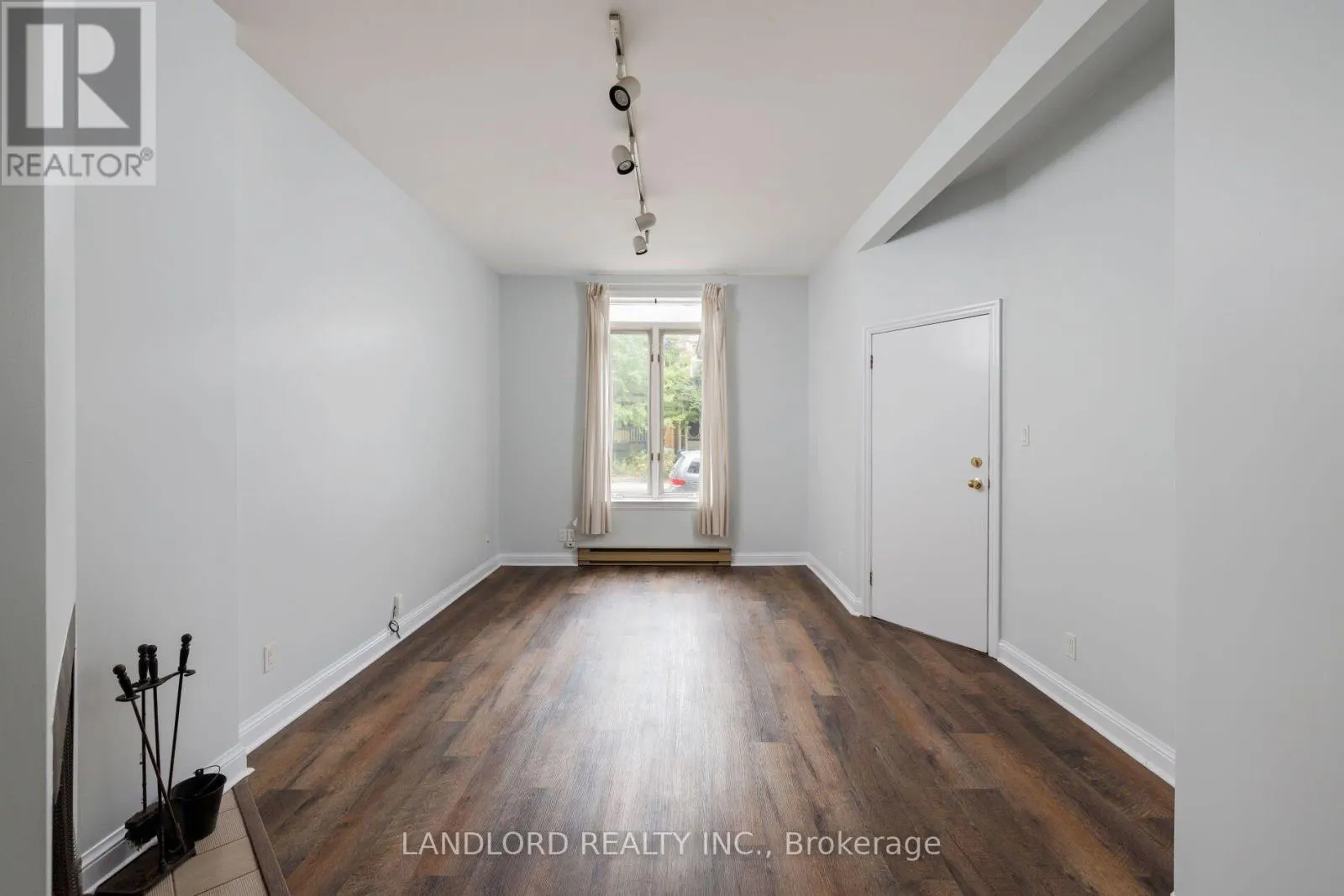 39 RIVERDALE AVENUE
