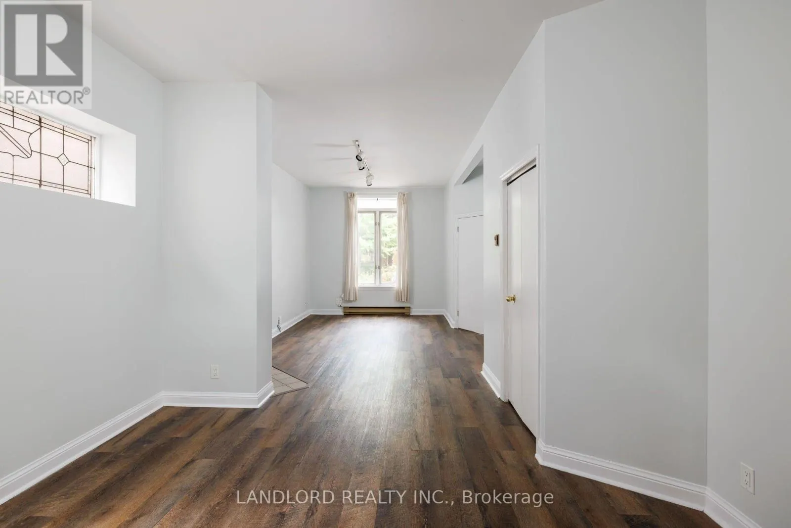 39 RIVERDALE AVENUE