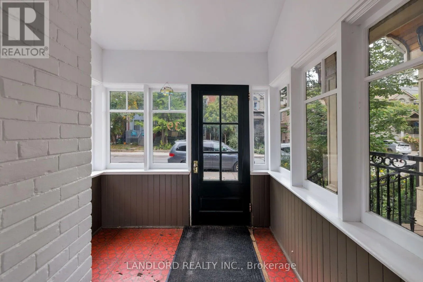 39 RIVERDALE AVENUE