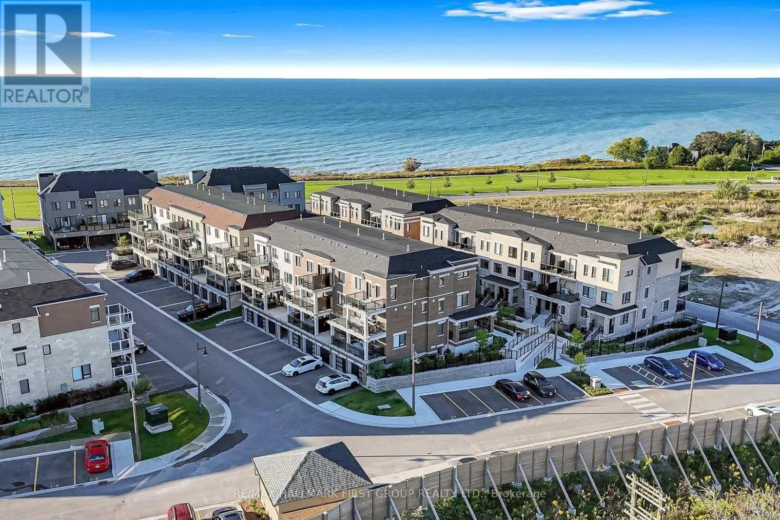 25 - 12D LOOKOUT DRIVE