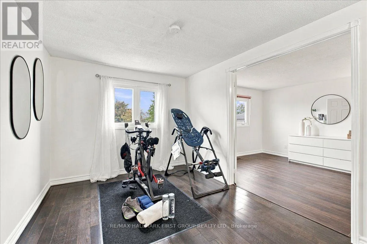 1582 KELVINWAY LANE