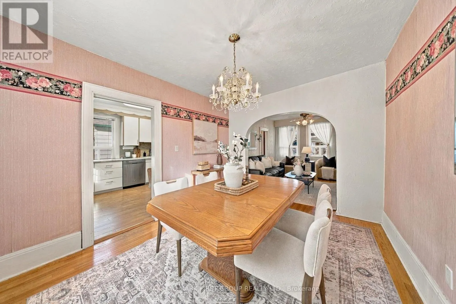 284 FRENCH STREET