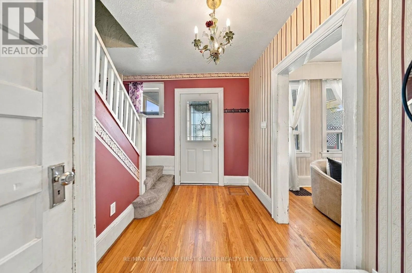284 FRENCH STREET