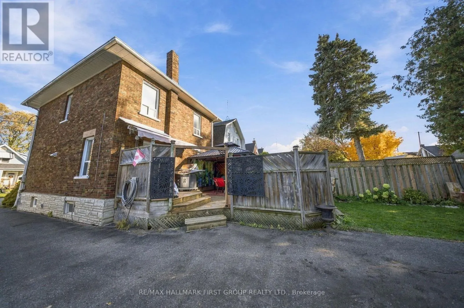 284 FRENCH STREET