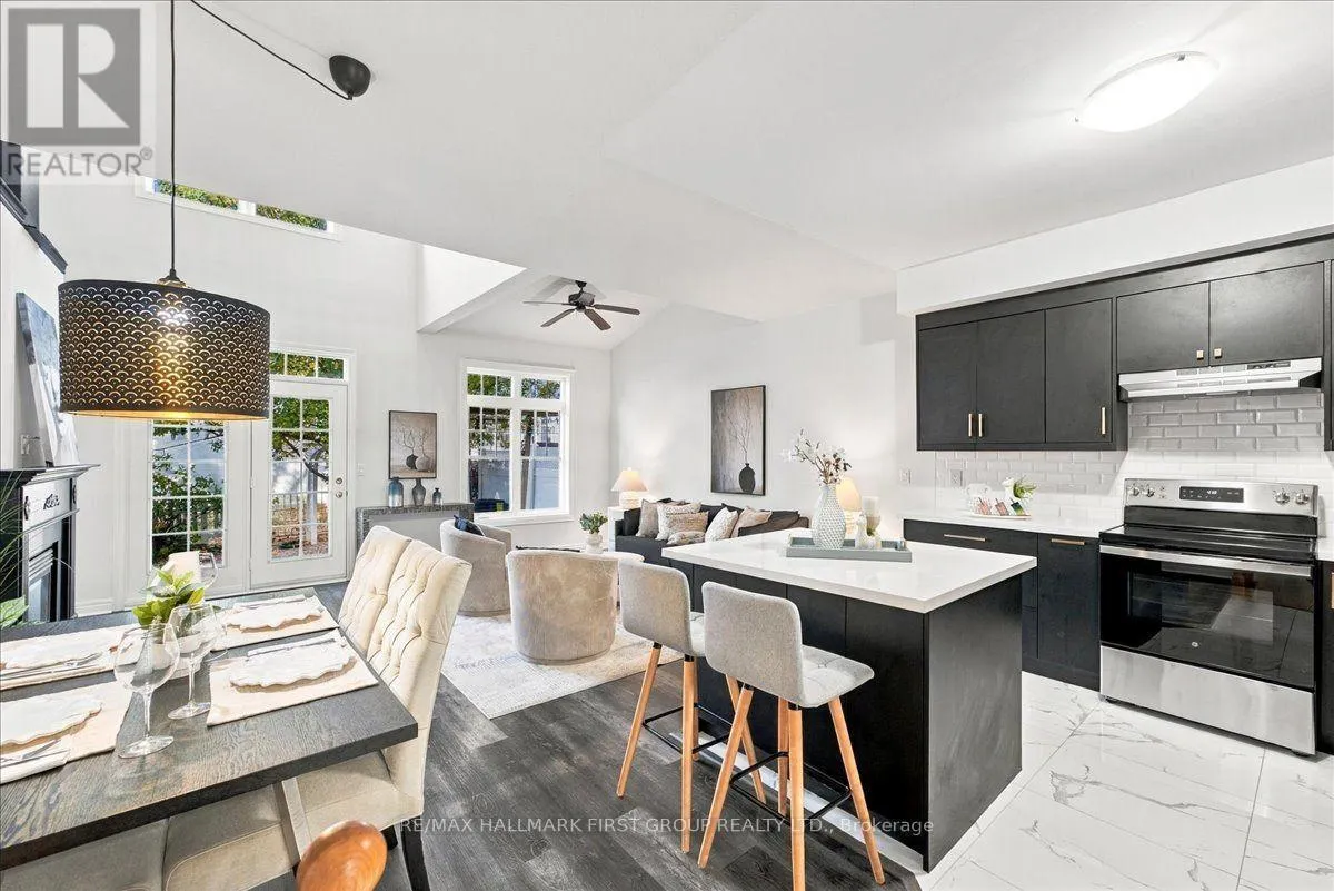 21 - 1295 WHARF STREET