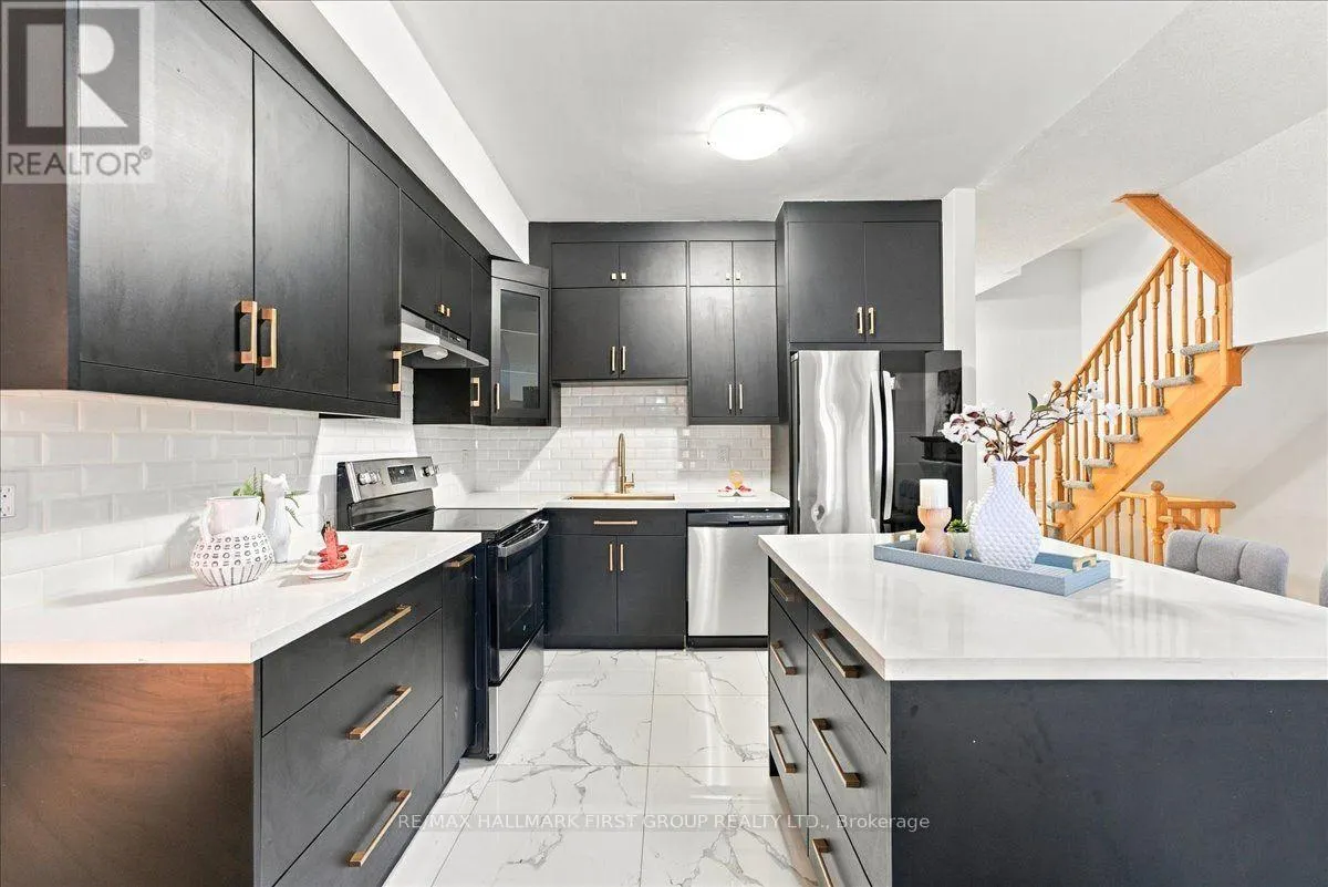 21 - 1295 WHARF STREET