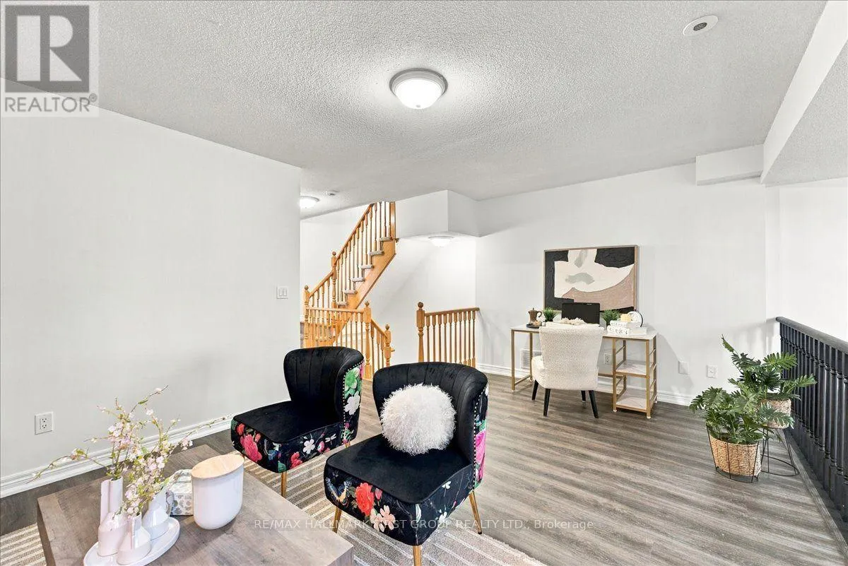 21 - 1295 WHARF STREET