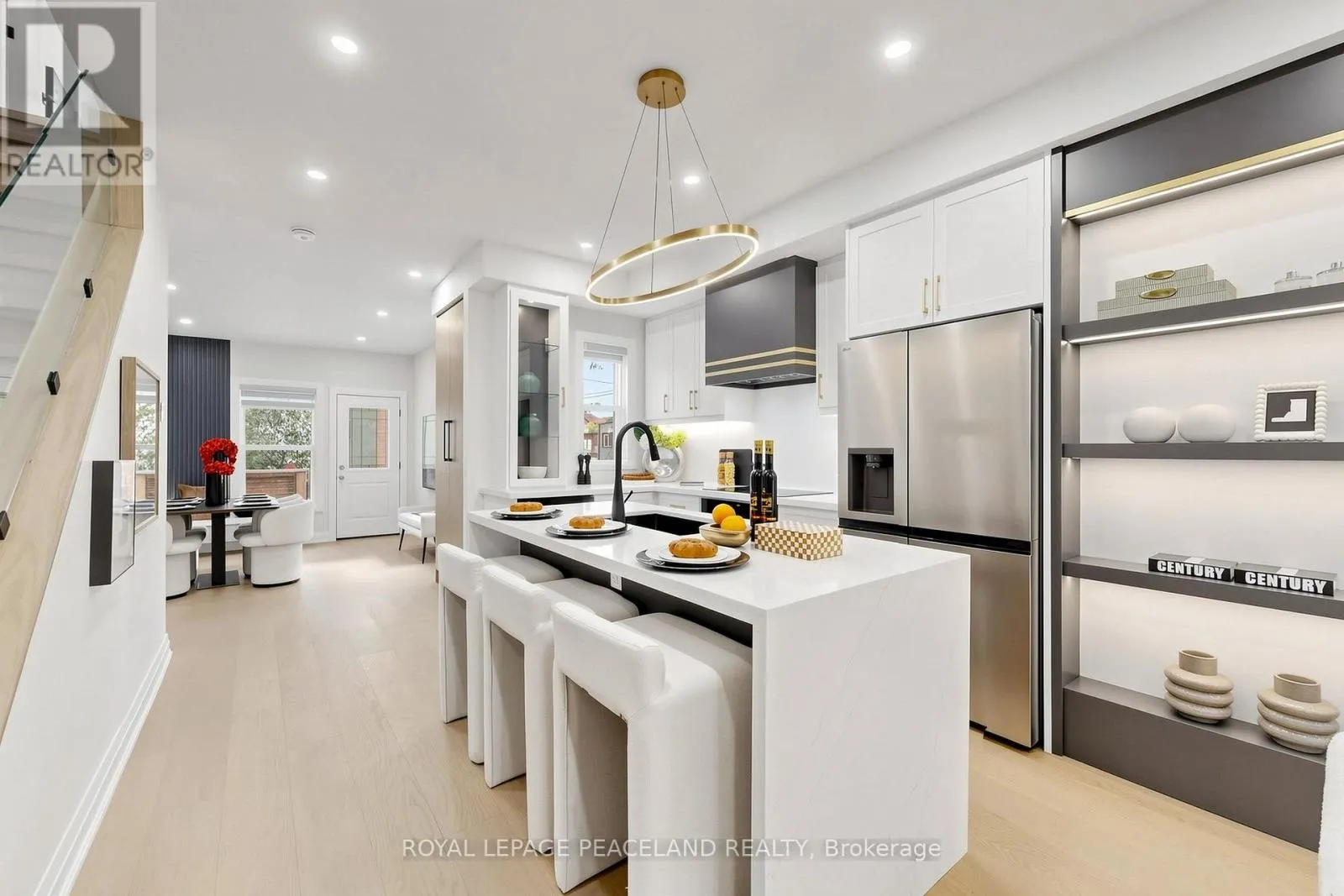 5 HERBERT AVENUE